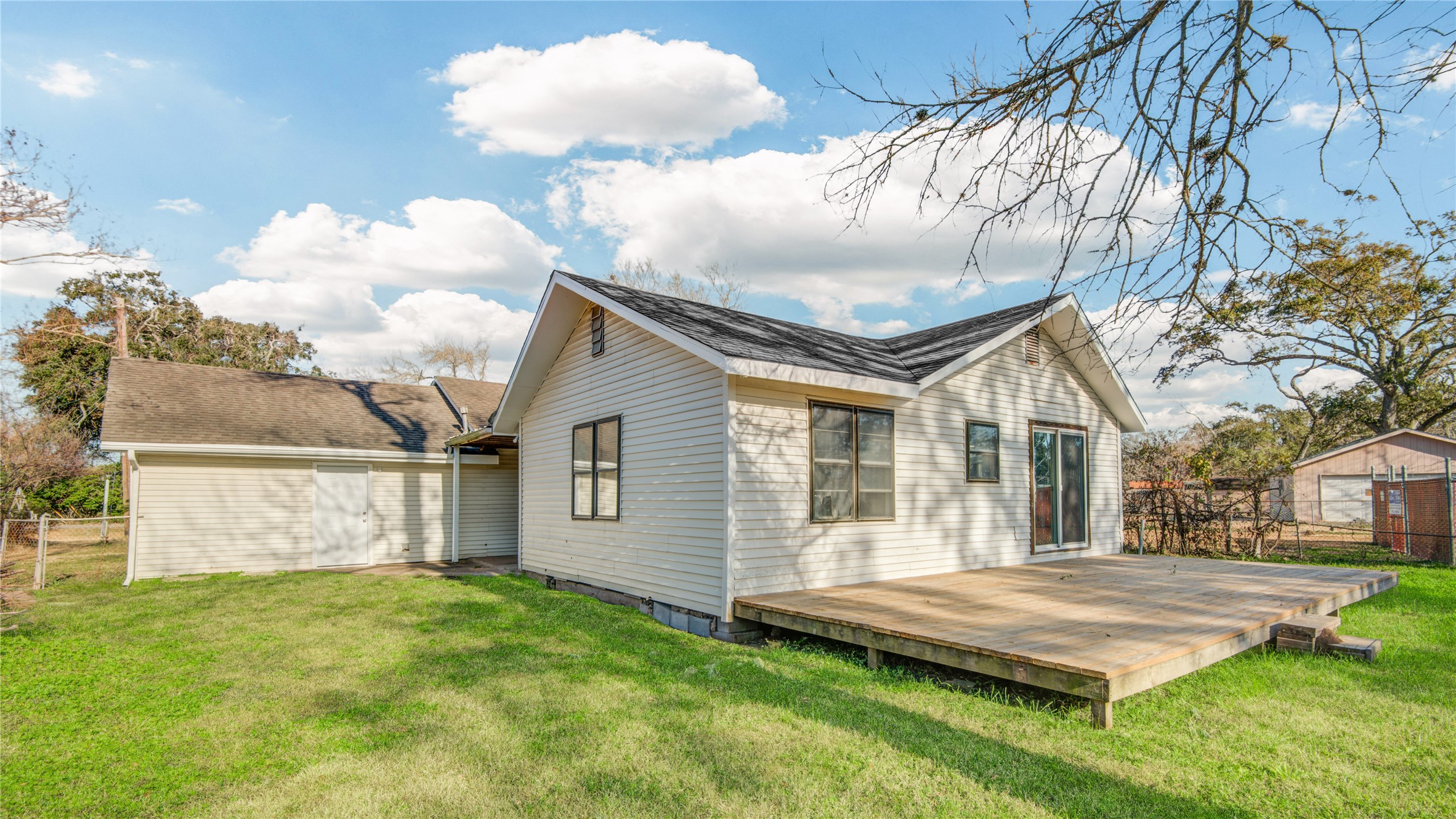 200 Riley Road Property Photo 36