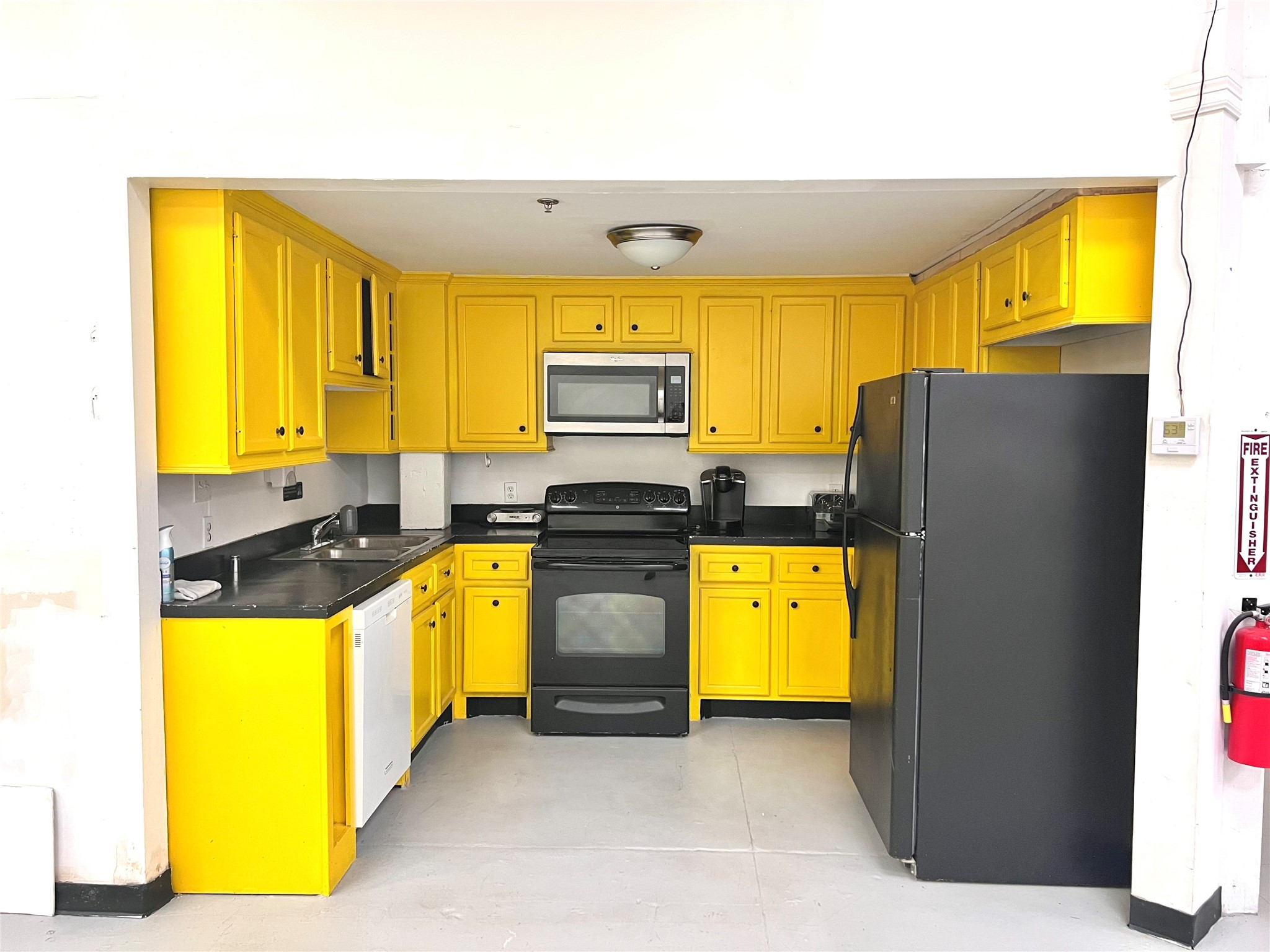 1310 Nance Street A Property Photo 4