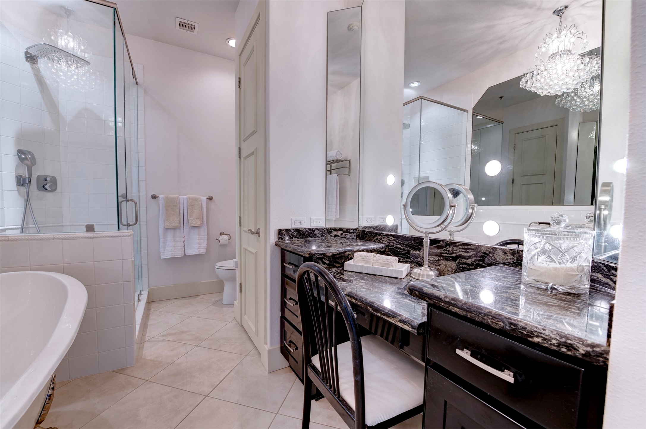 801 E Beach Drive Bc2808 Property Photo 11