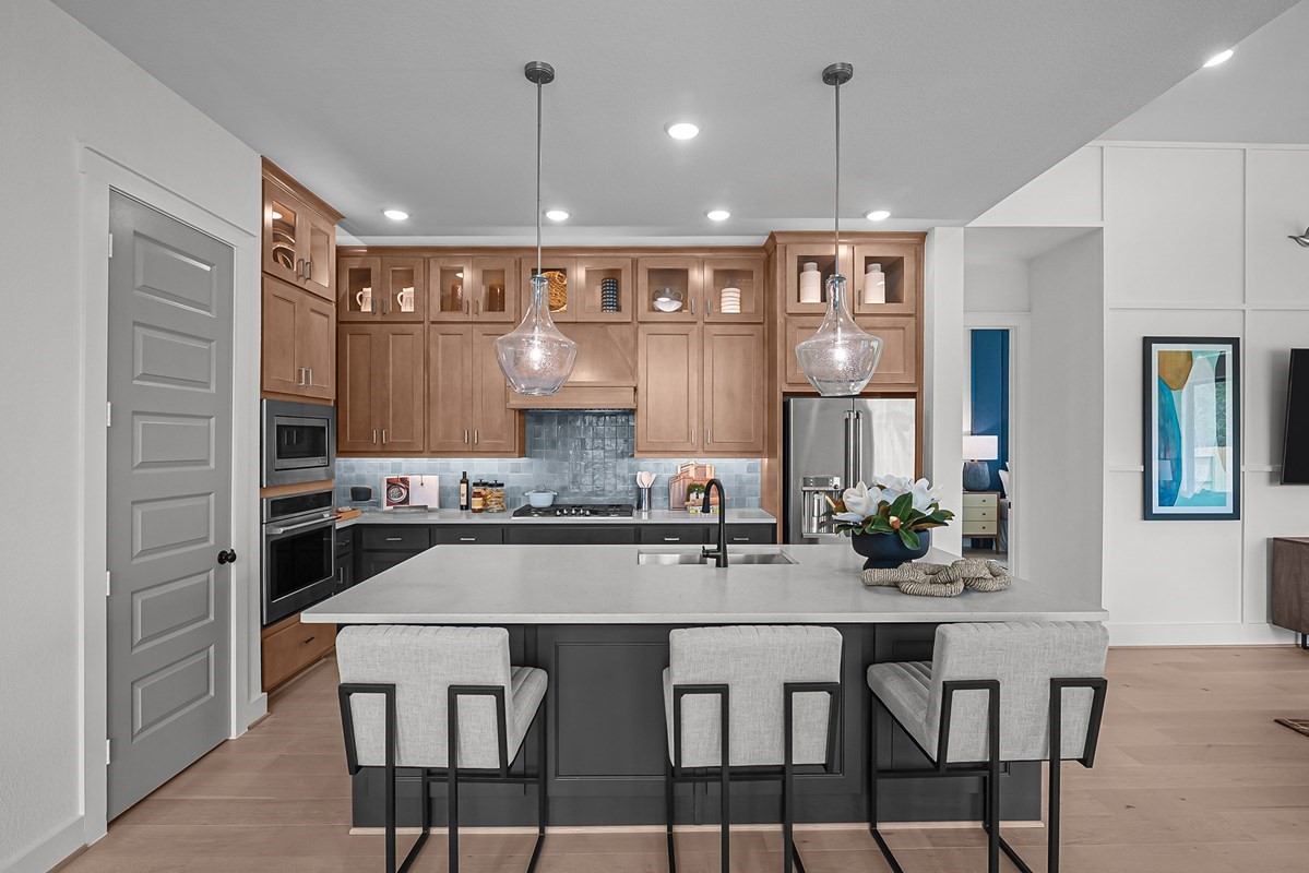 20046 Sunset Serenade Trail Property Photo 4