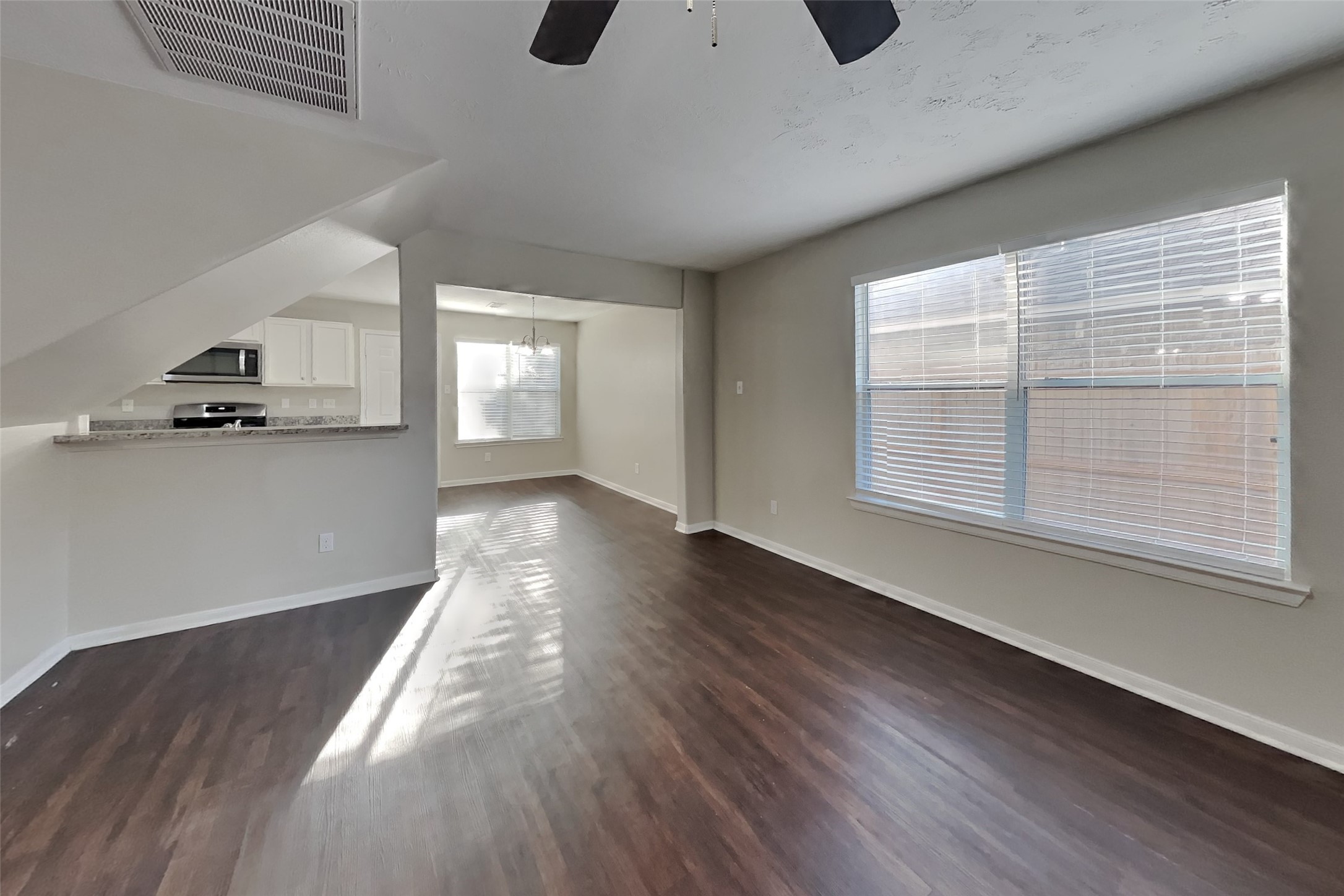 29102 Fox Fountain Lane Property Photo 3