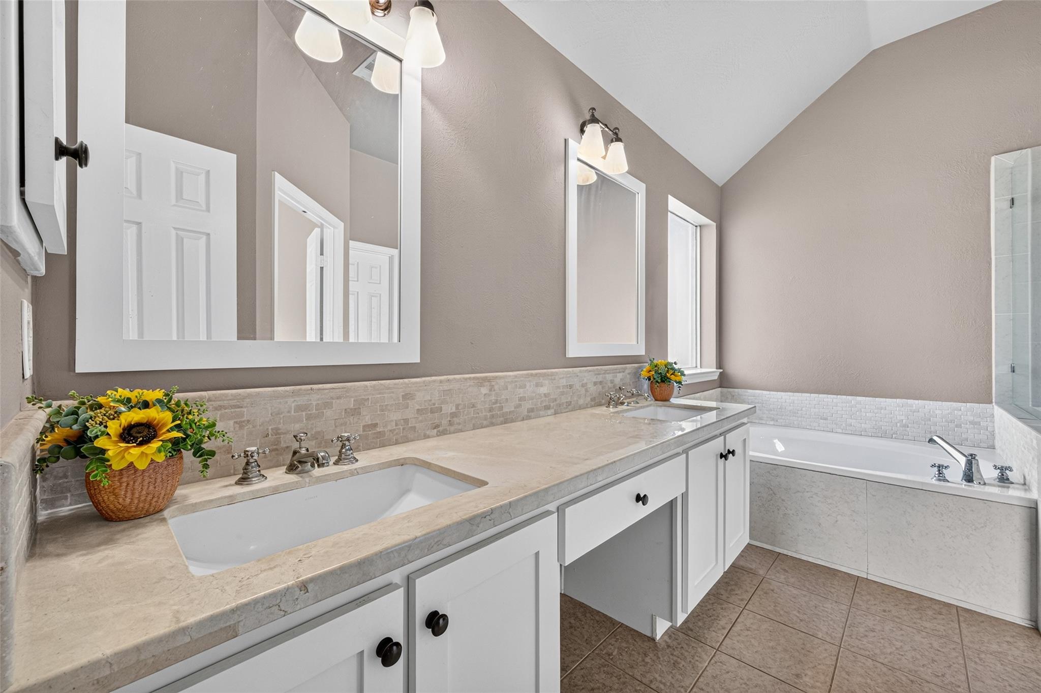 17230 Pecan Acres Drive, Sugar Land Tx 77498 Property Photo 22
