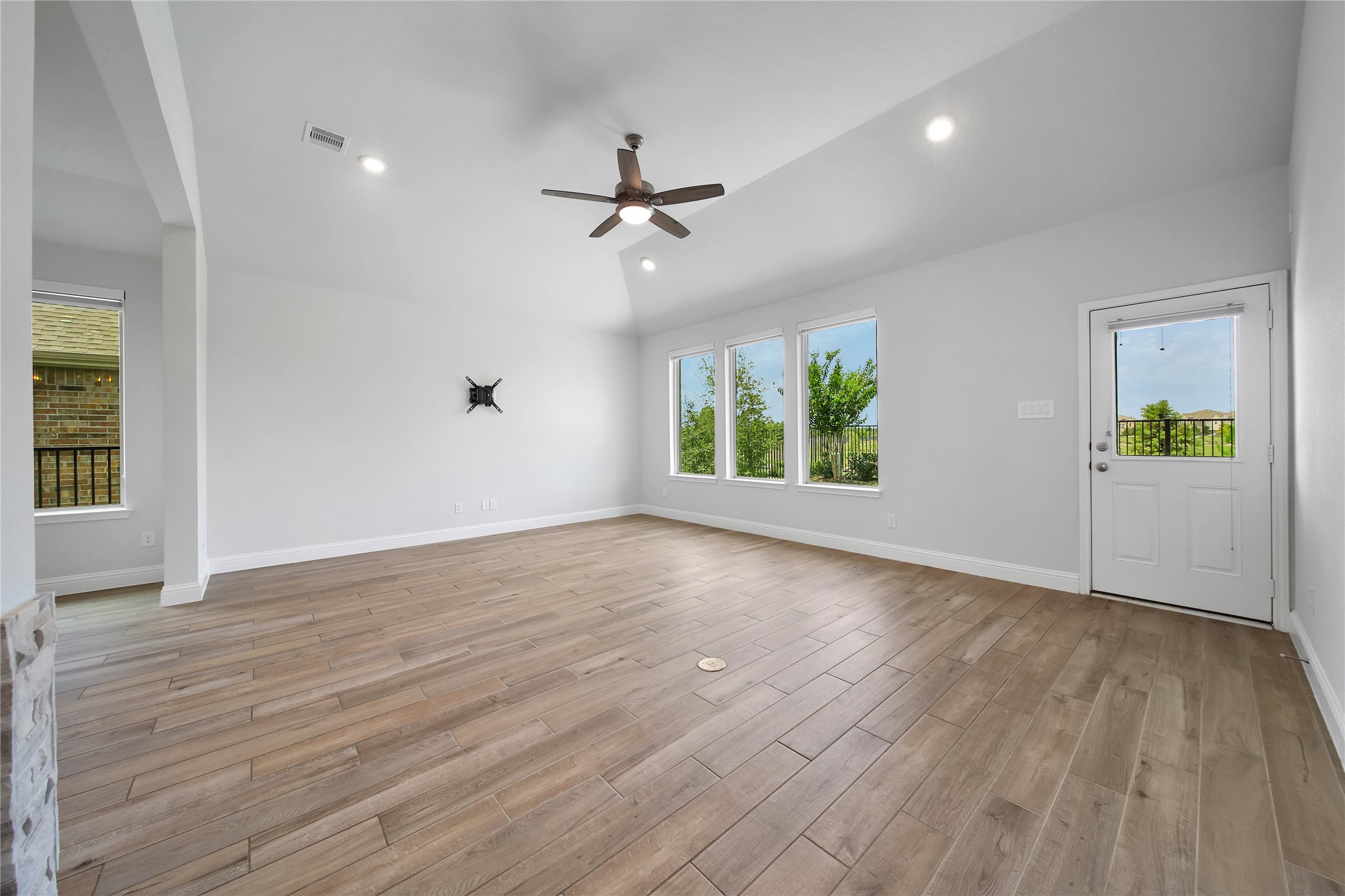 21158 Austin Chalk Drive Property Photo 20