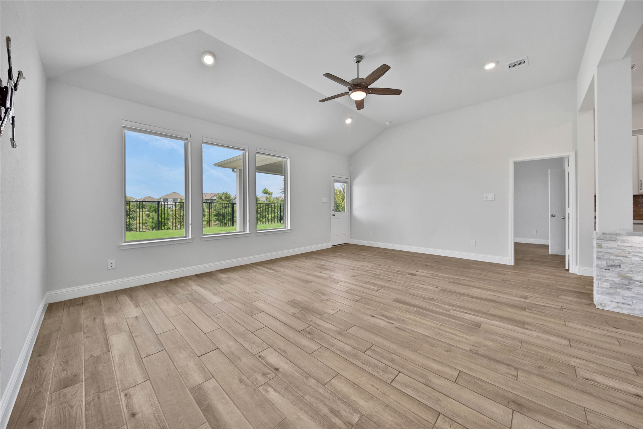 21158 Austin Chalk Drive Property Photo 21