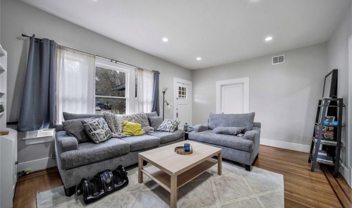 4614 Park Drive A Property Photo 3