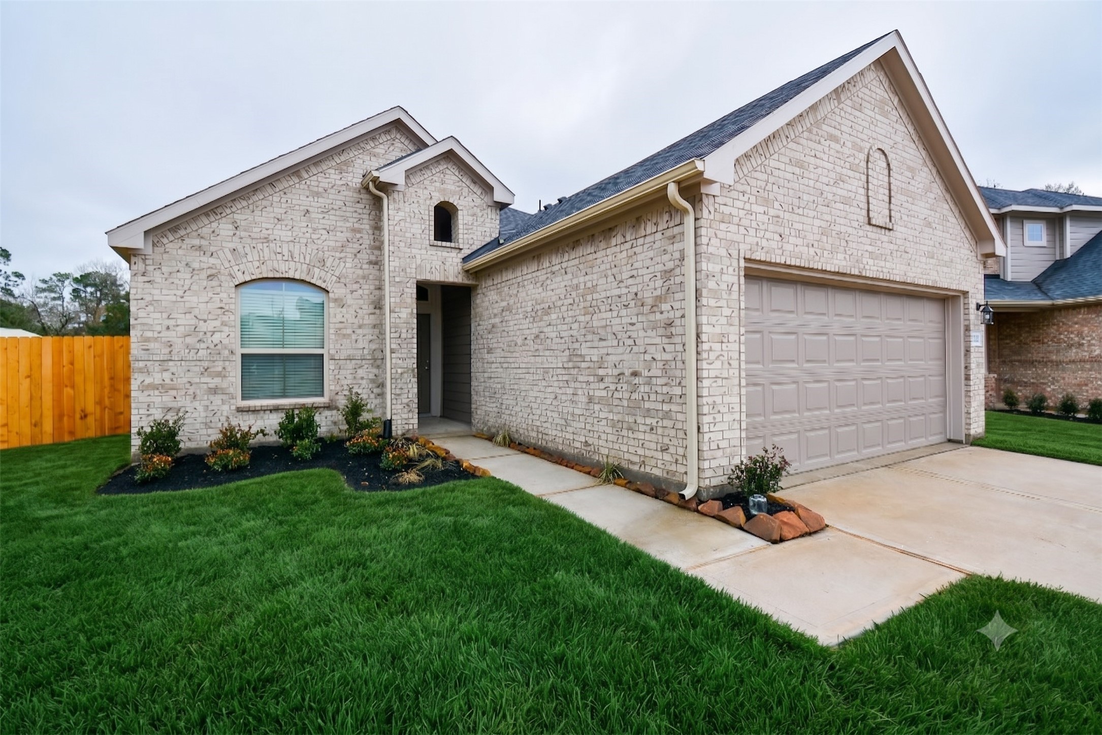 27326 Grey Fox Run Property Photo 1