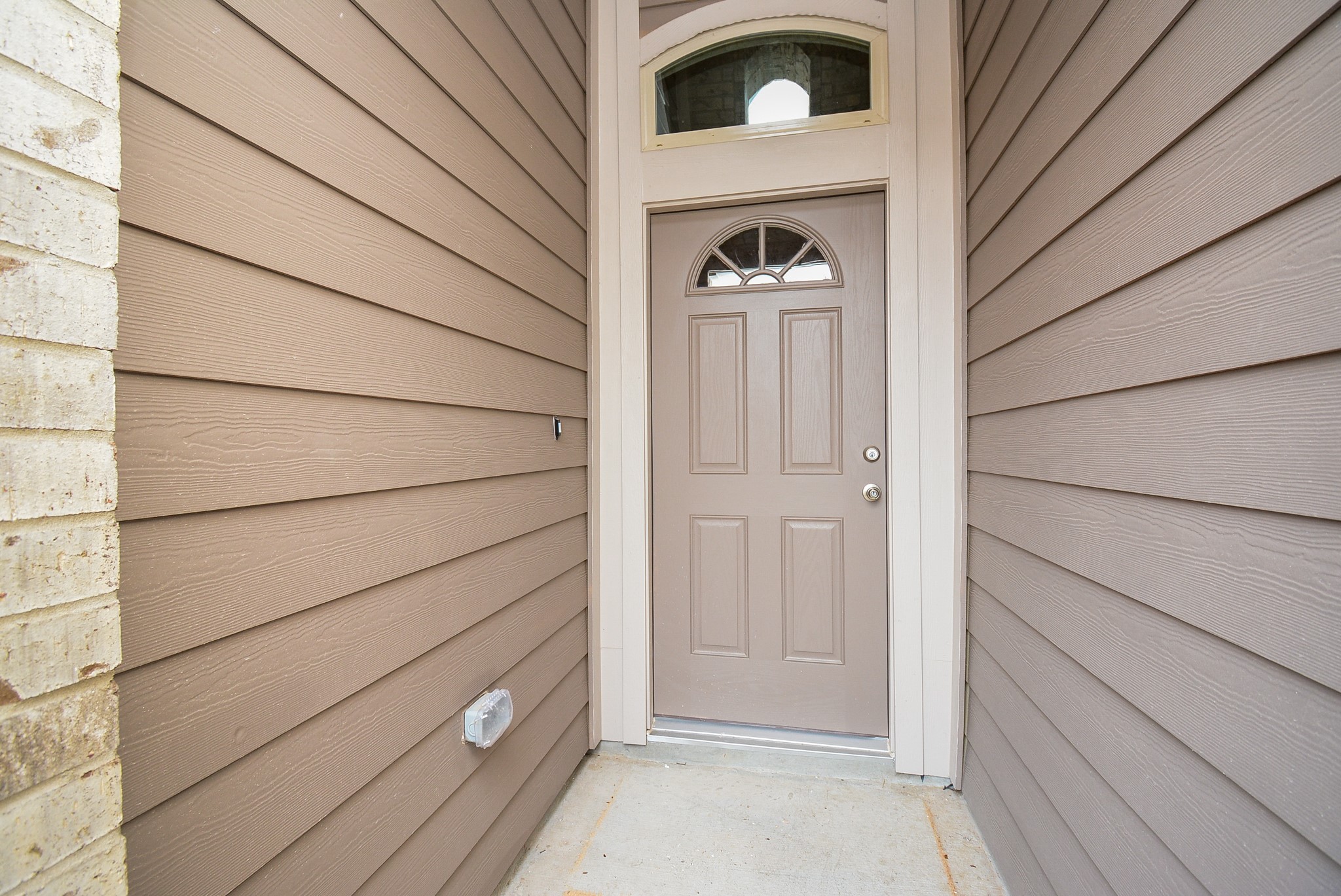 27326 Grey Fox Run Property Photo 3