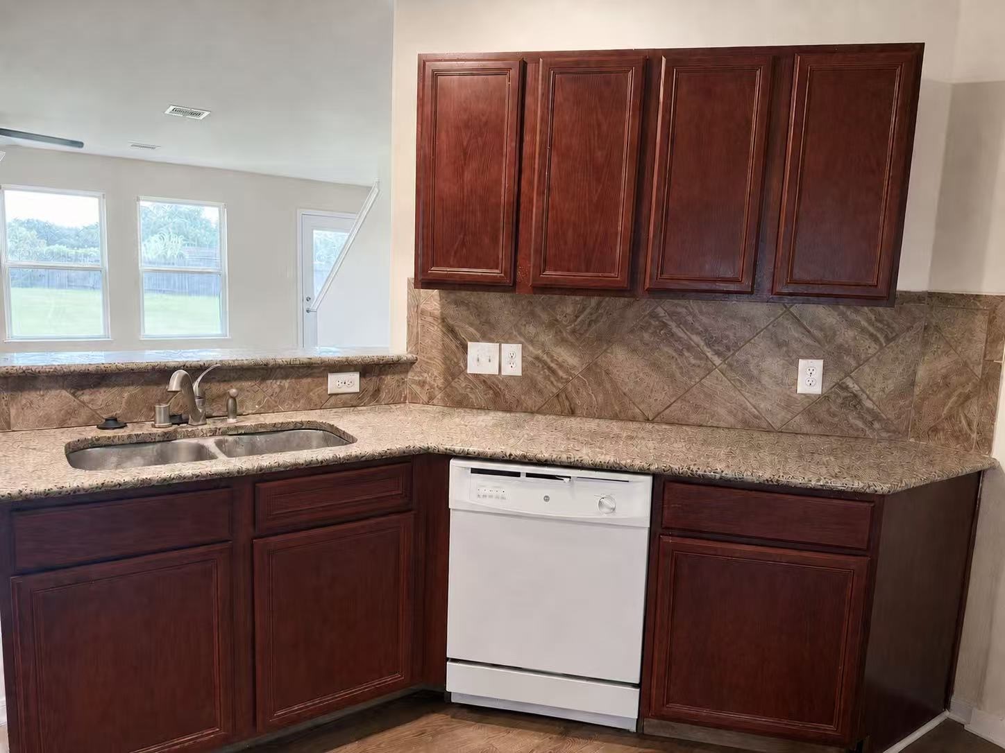 13526 E Red Birch Circle Property Photo 3