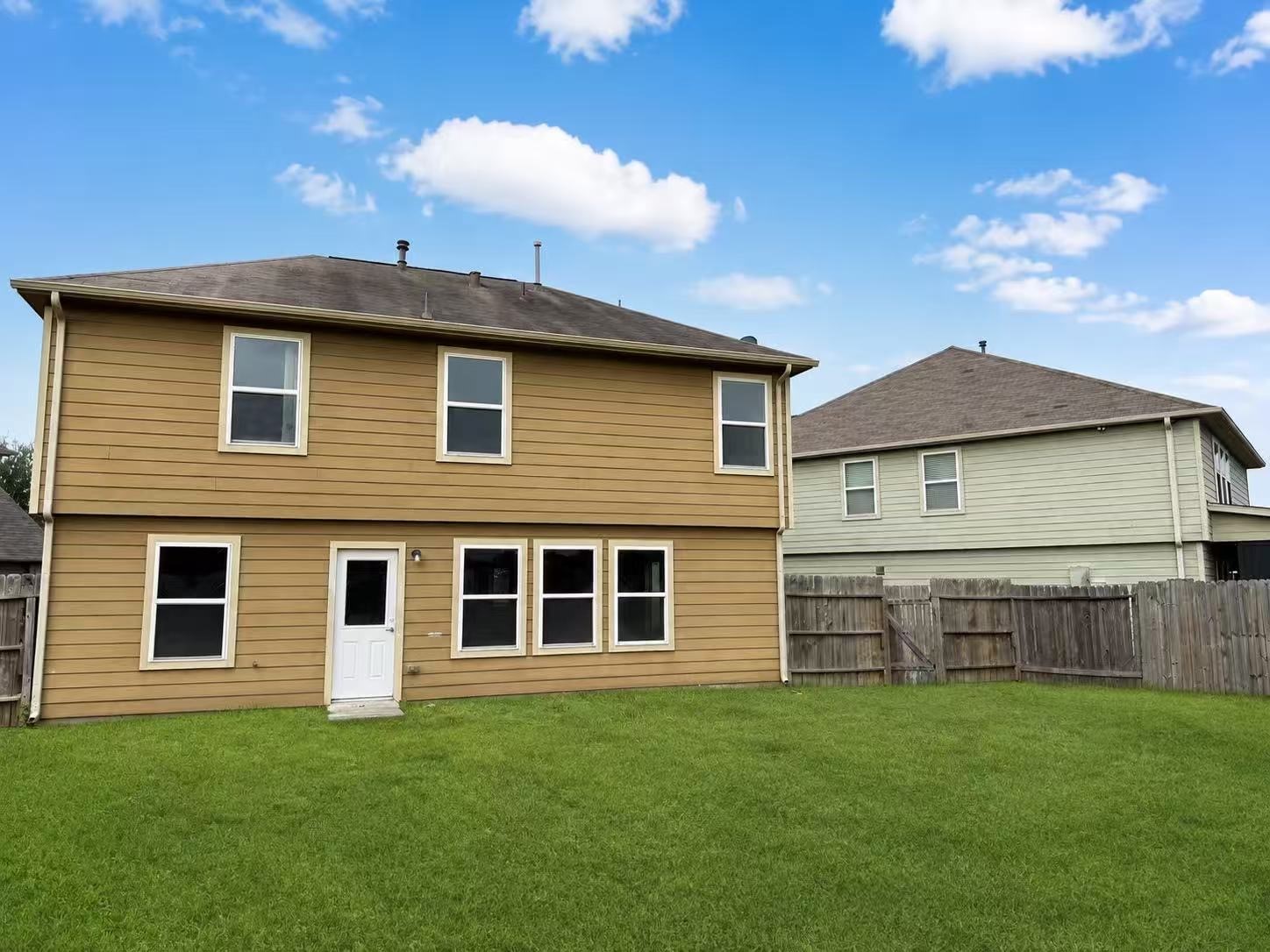 13526 E Red Birch Circle Property Photo 9
