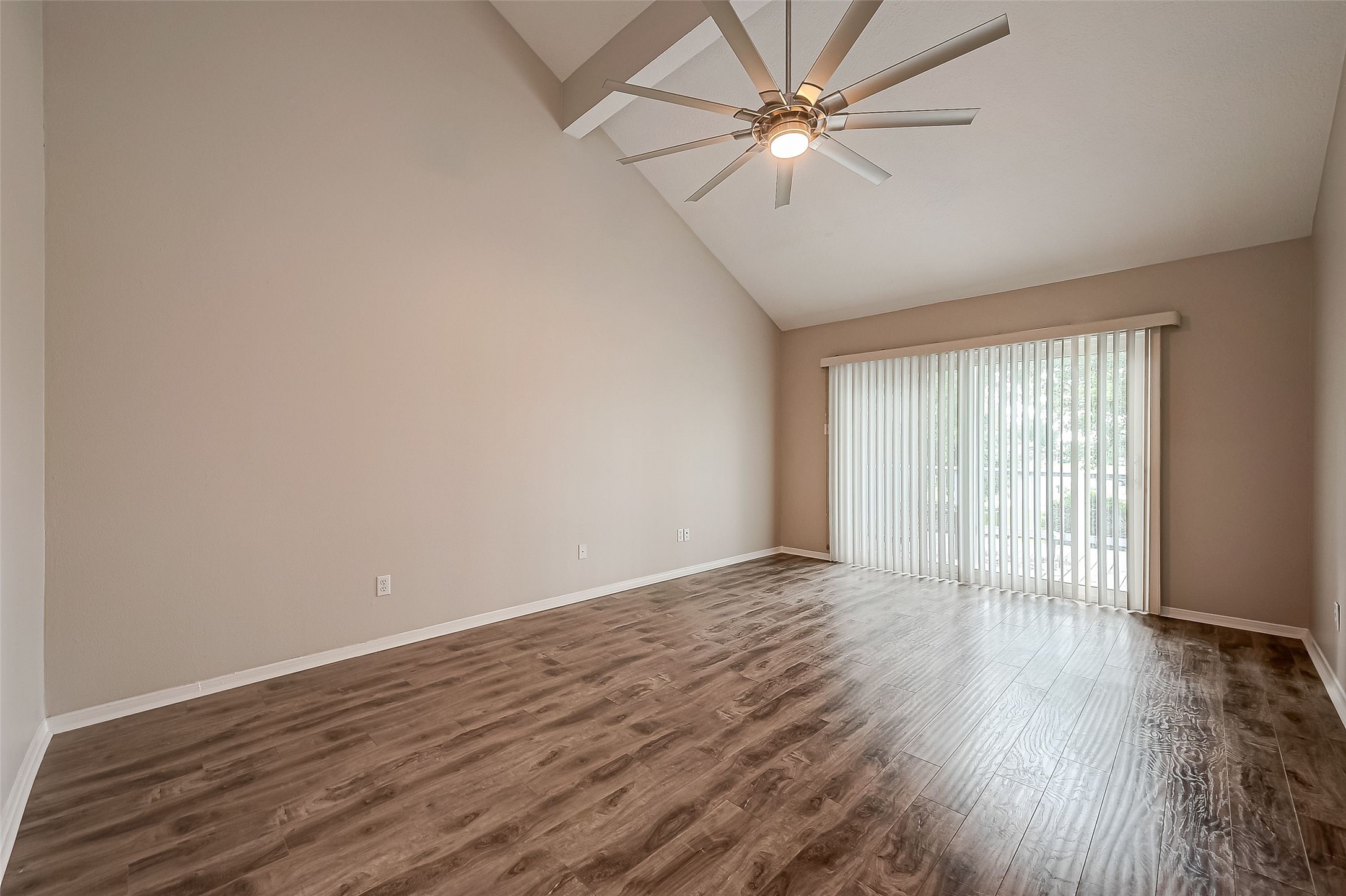 131 Cove Circle Property Photo 29