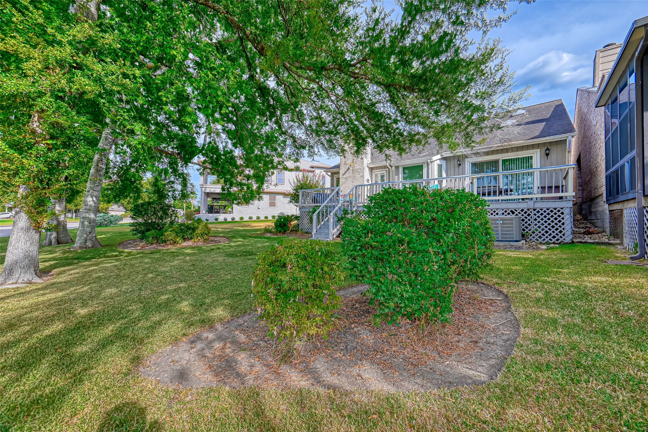 131 Cove Circle Property Photo 39