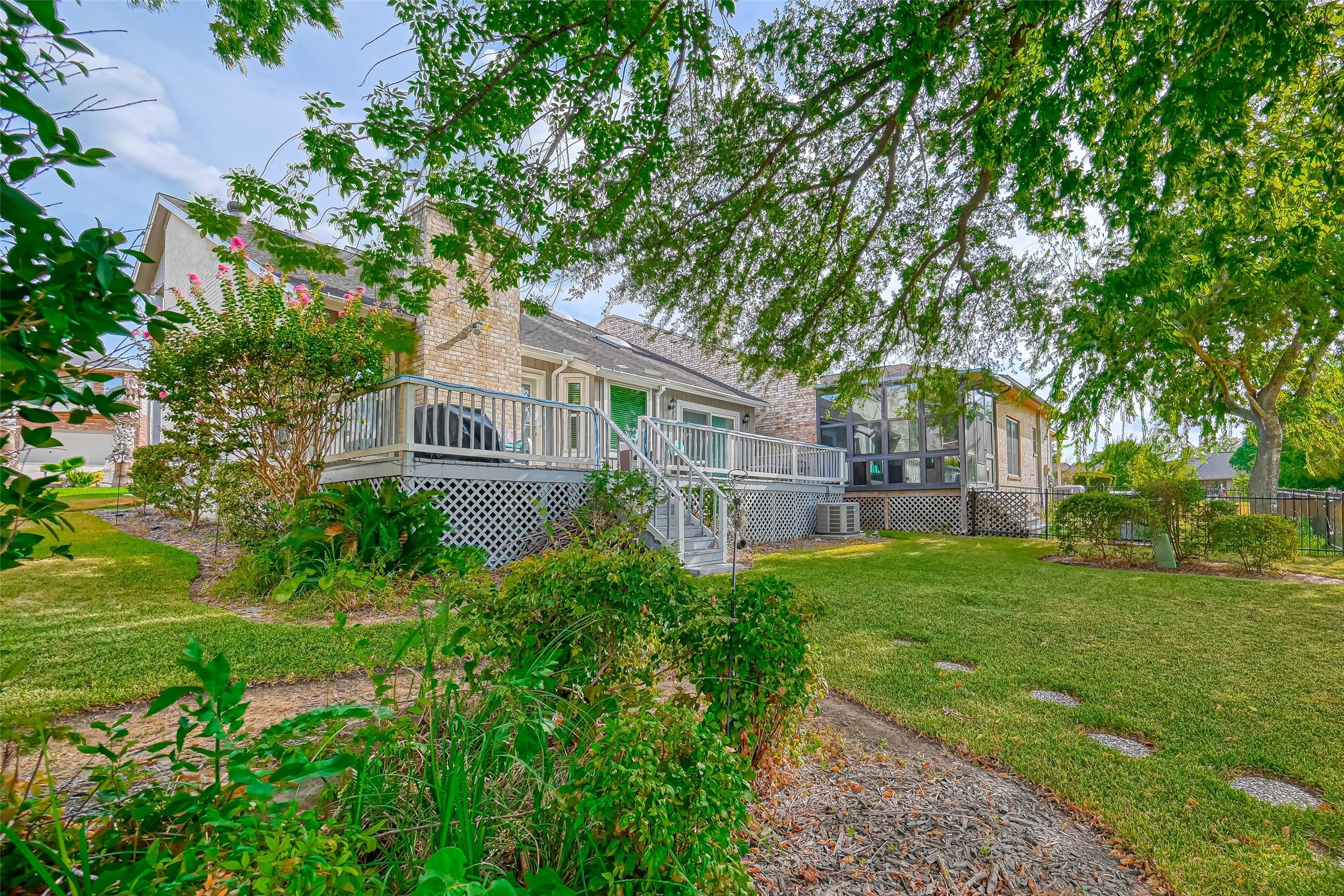 131 Cove Circle Property Photo 40