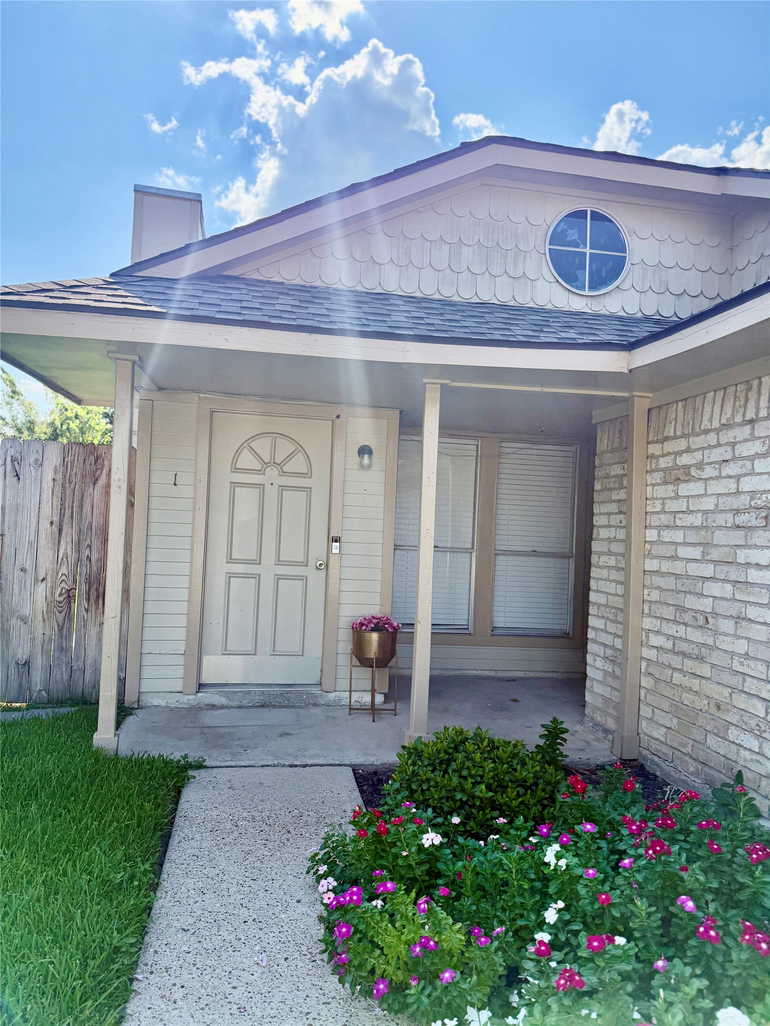 23331 Pebworth Place Property Photo 17
