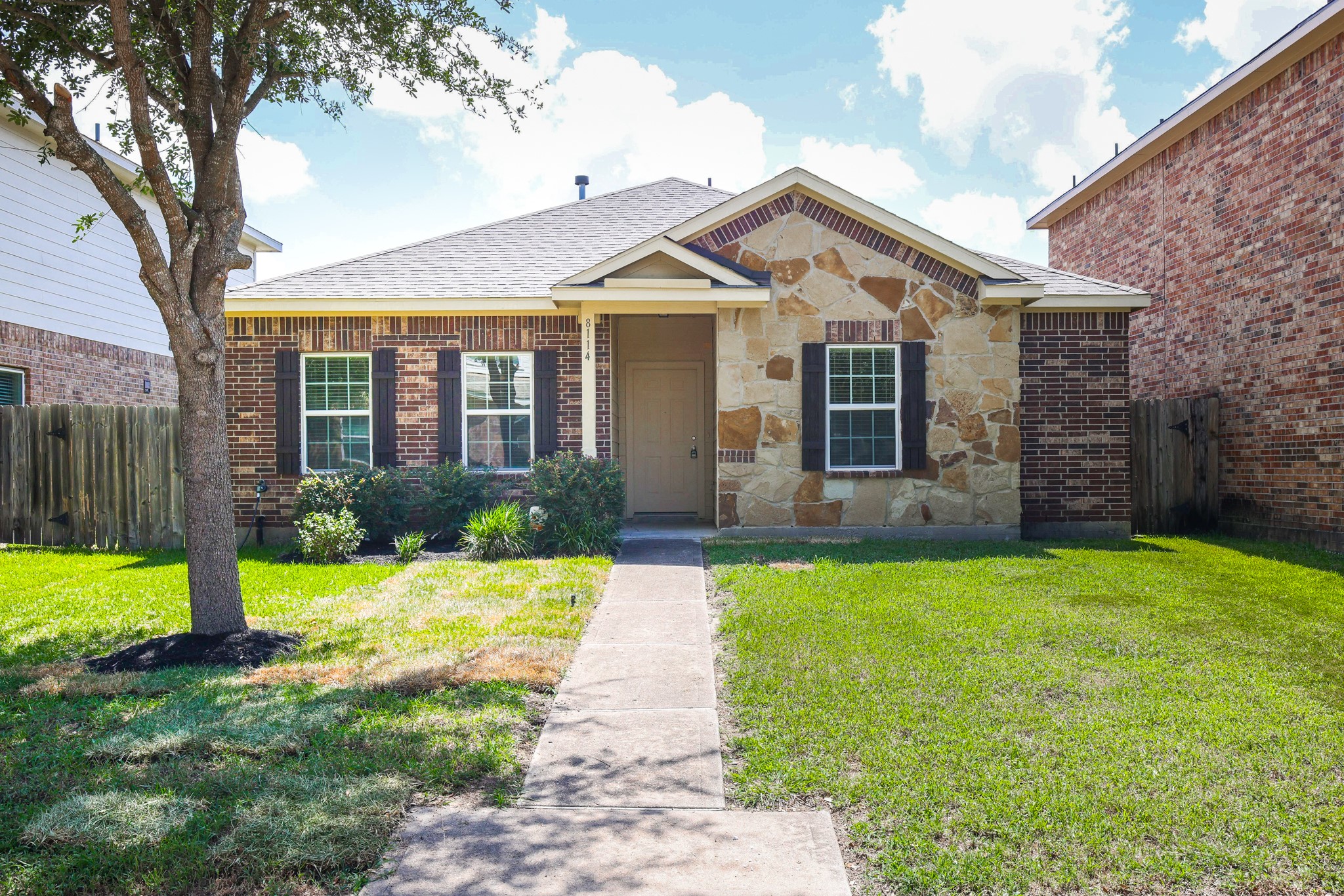 8114 Malago Point Drive Property Photo 1