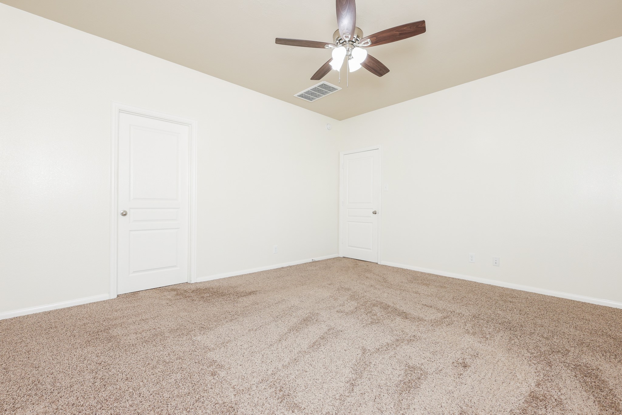 8114 Malago Point Drive Property Photo 11