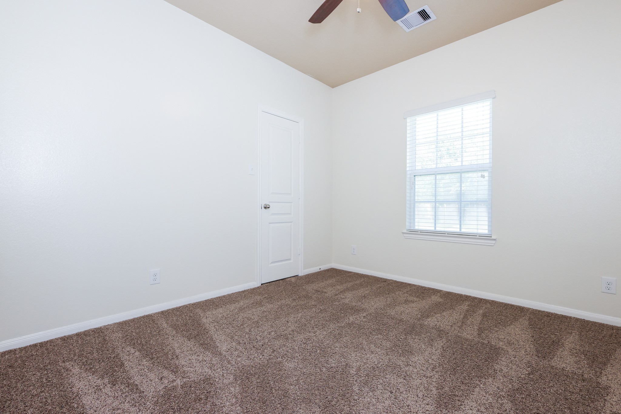 8114 Malago Point Drive Property Photo 14