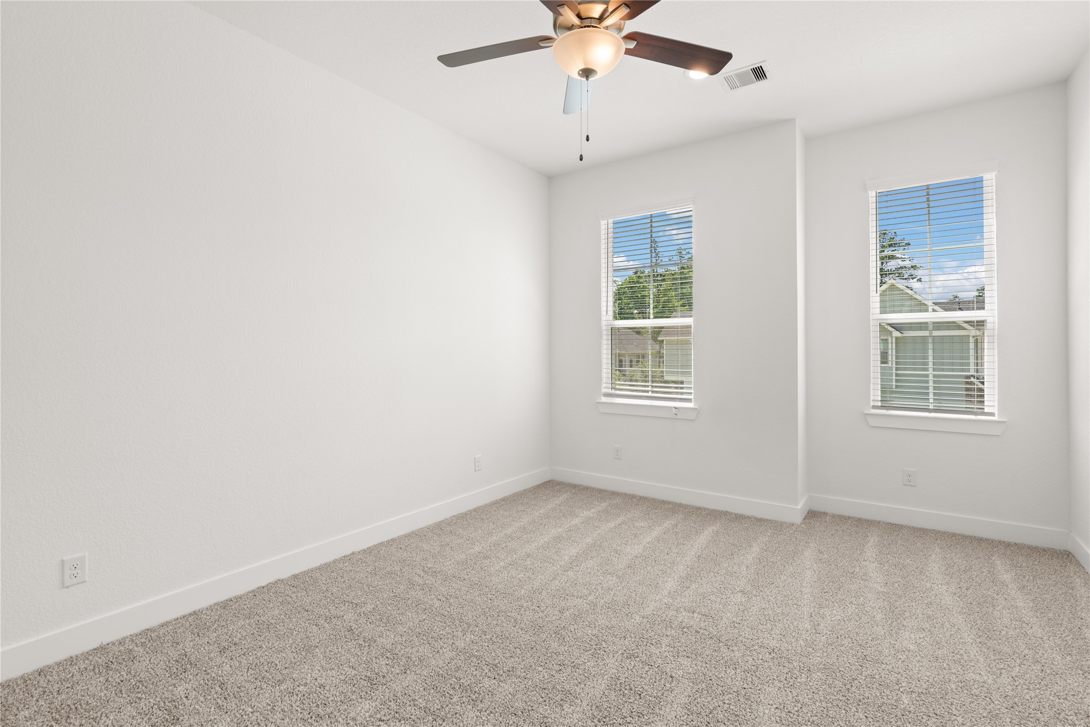 520 Red Cascade Trail Property Photo 7
