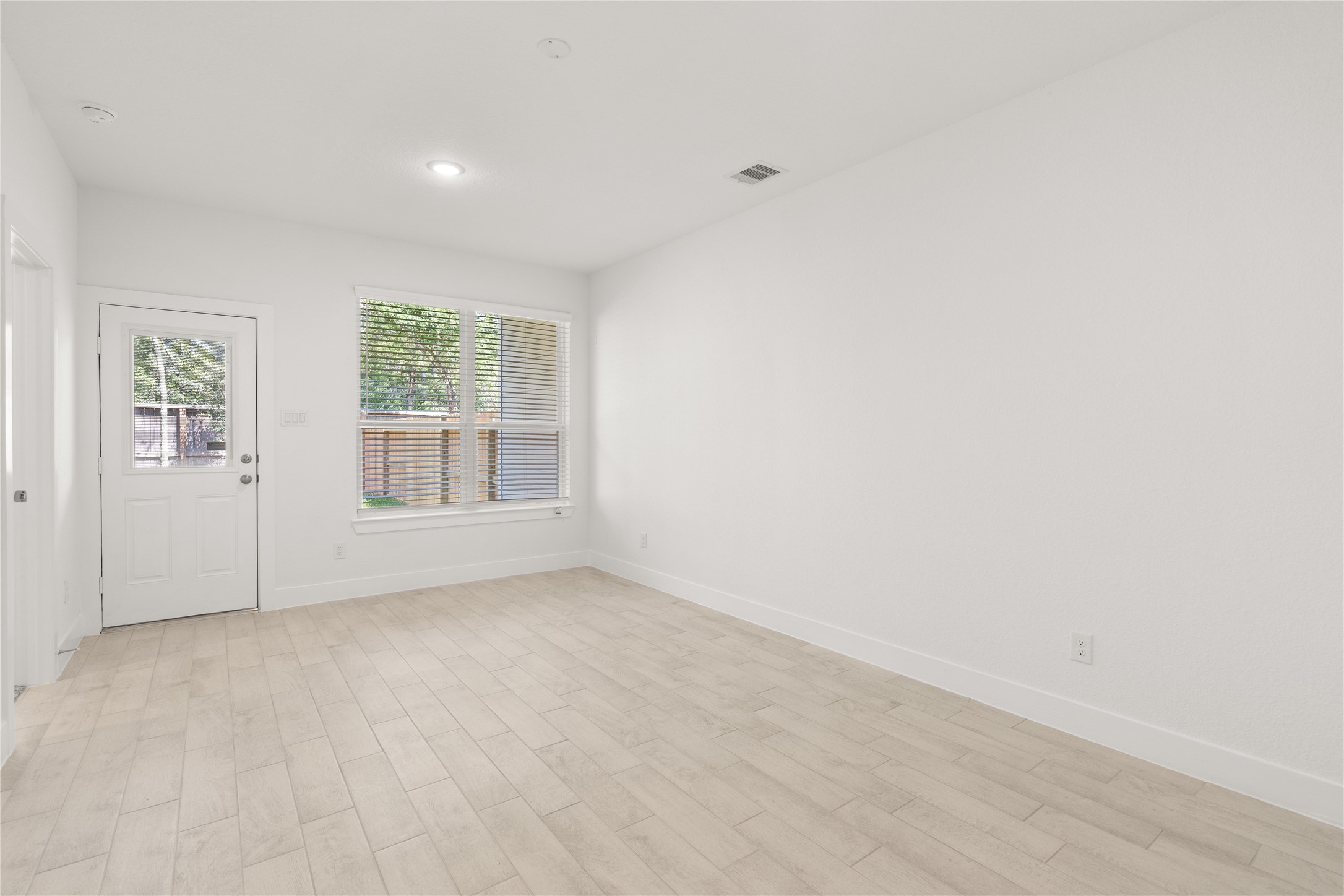 520 Red Cascade Trail Property Photo 15