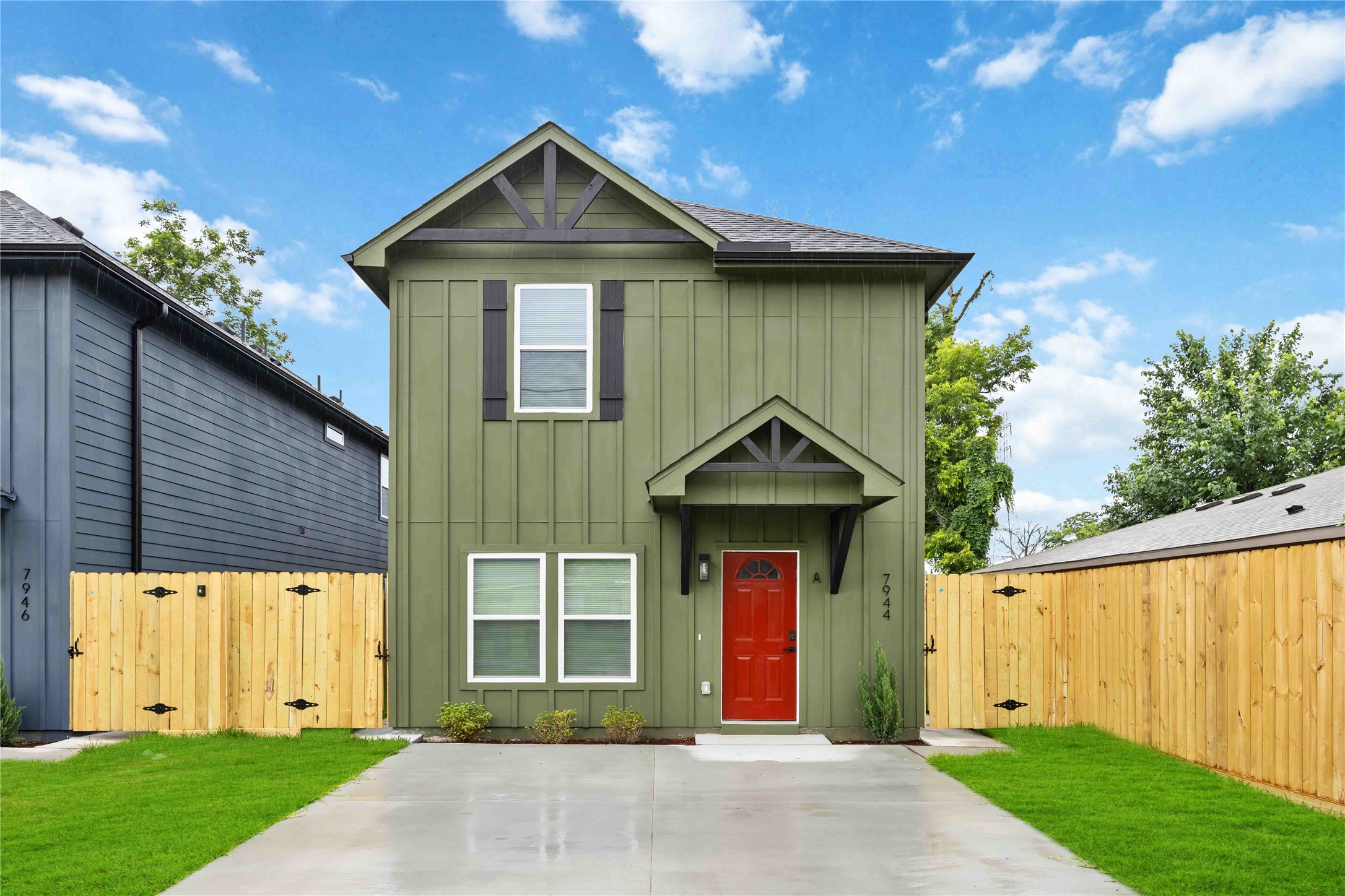 7944 Fields Street A/B Property Photo 1