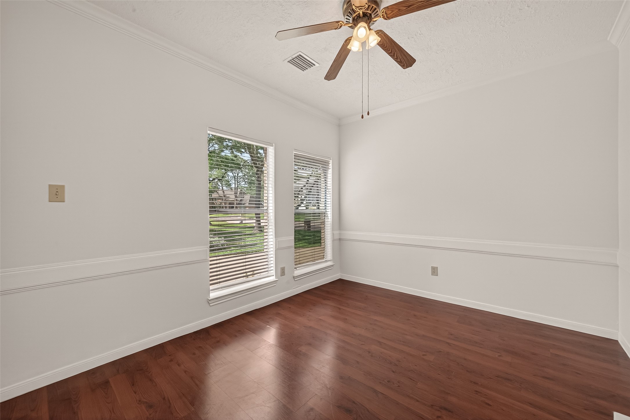 22715 Spatswood Lane Property Photo 12