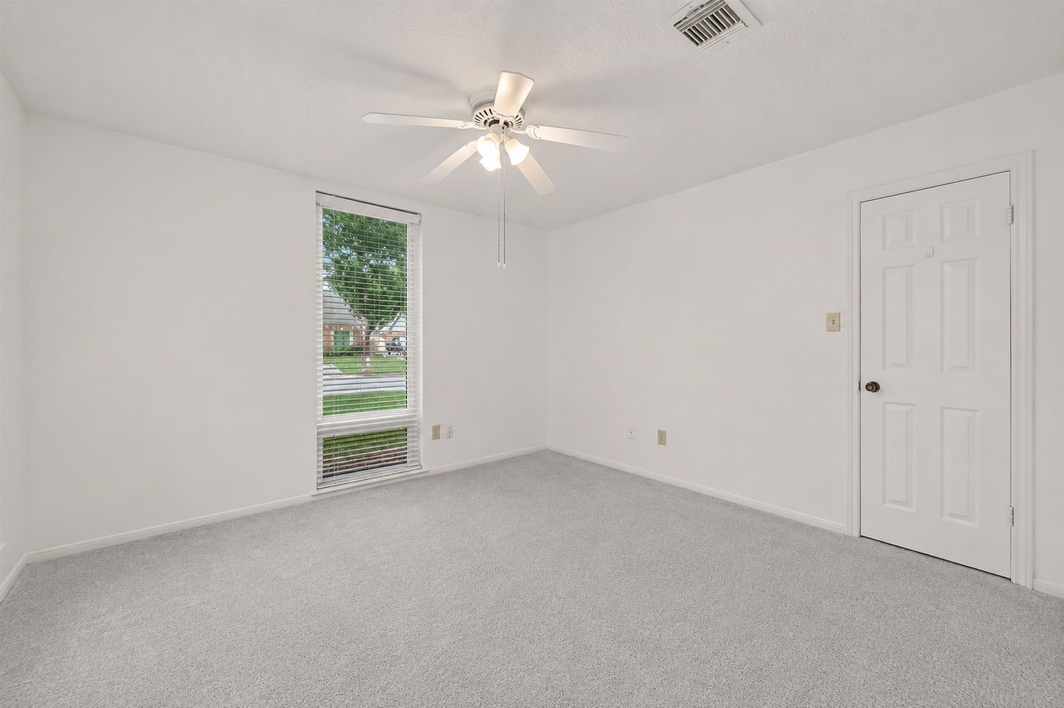 22715 Spatswood Lane Property Photo 36