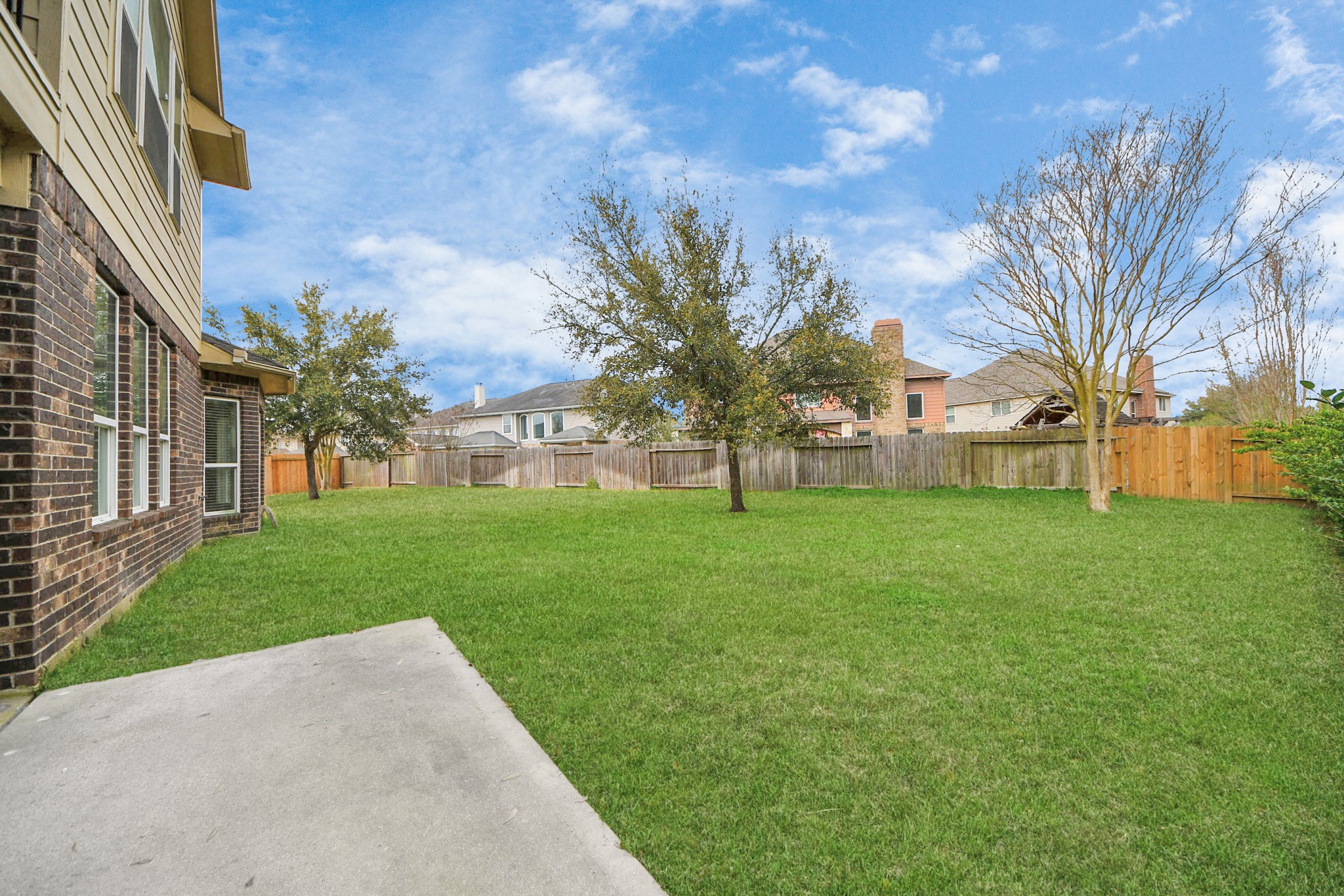 18006 E Williams Bend Drive Property Photo 8
