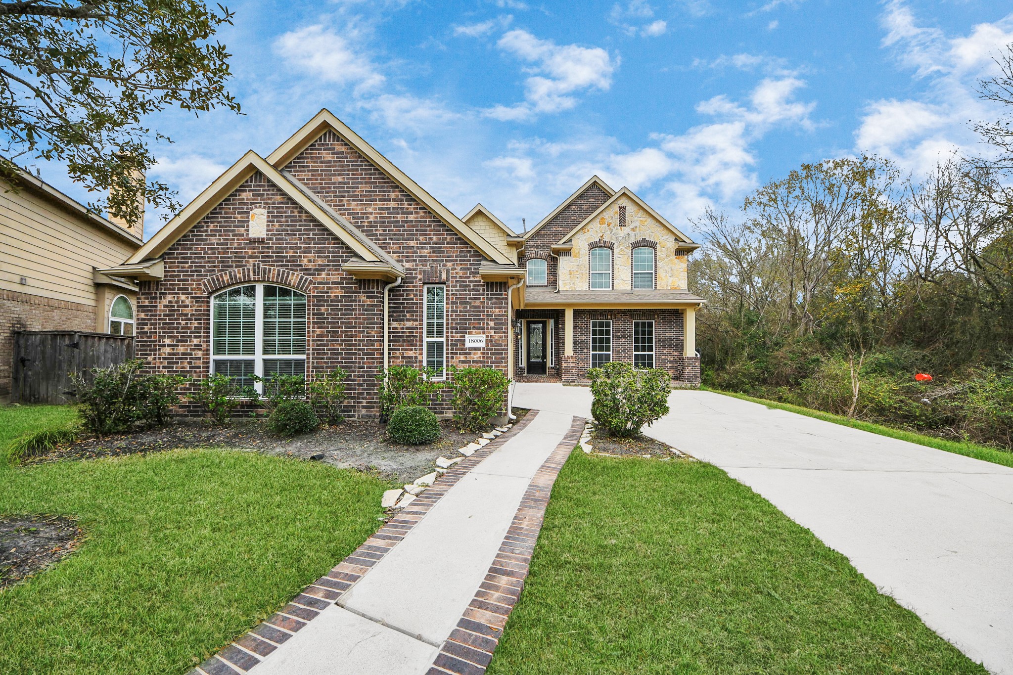 18006 E Williams Bend Drive Property Photo 10
