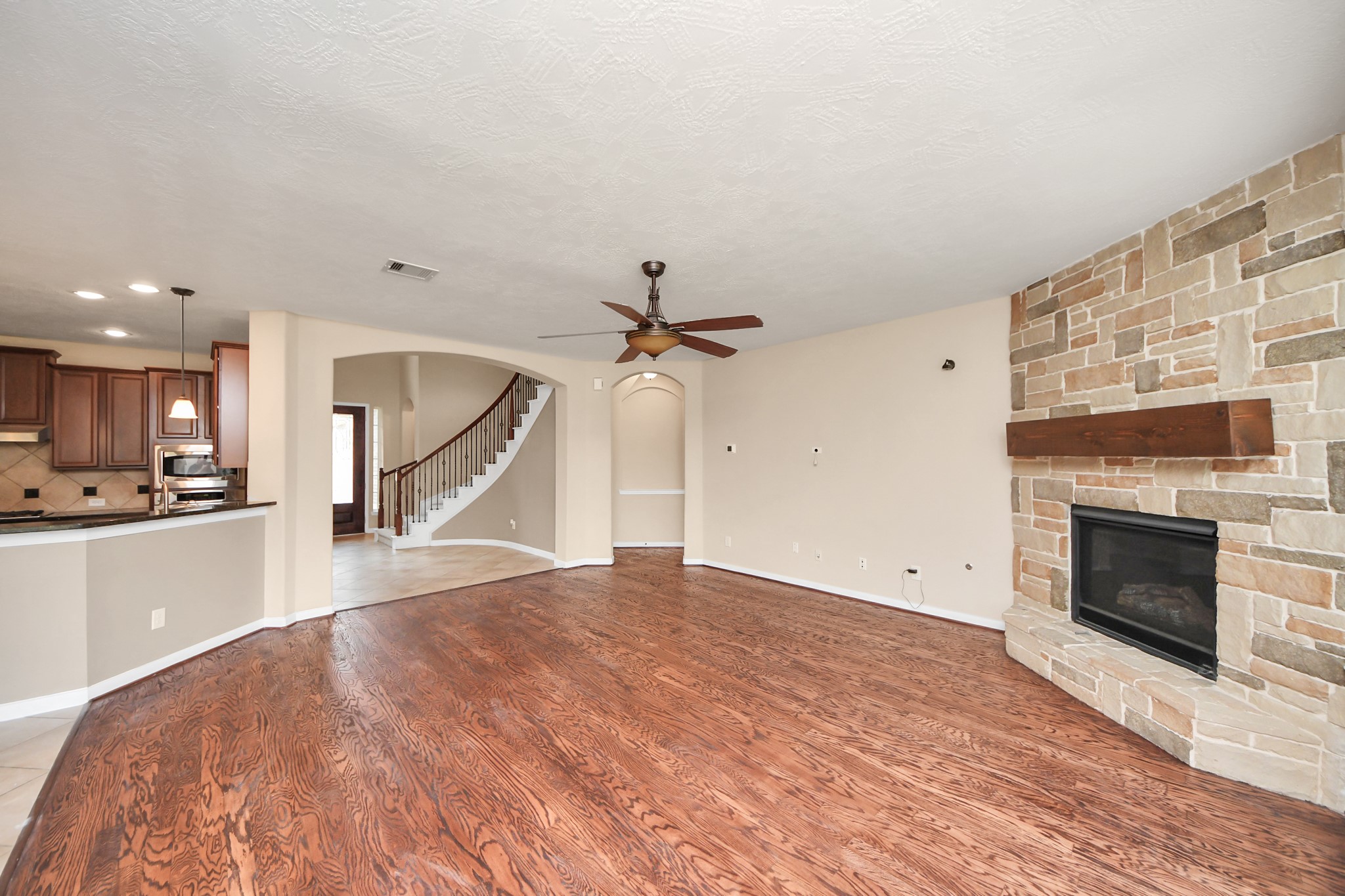 18006 E Williams Bend Drive Property Photo 23