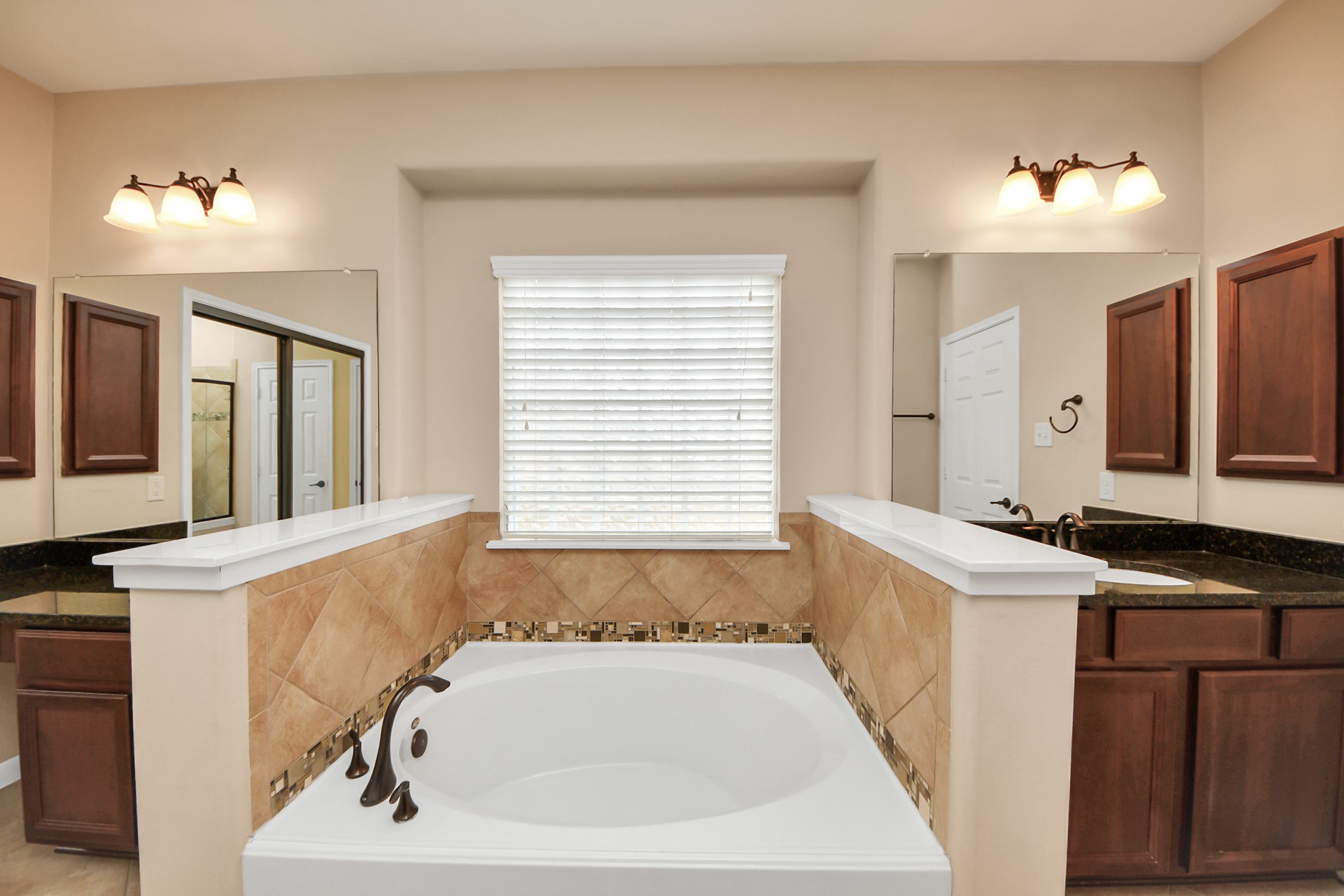18006 E Williams Bend Drive Property Photo 42