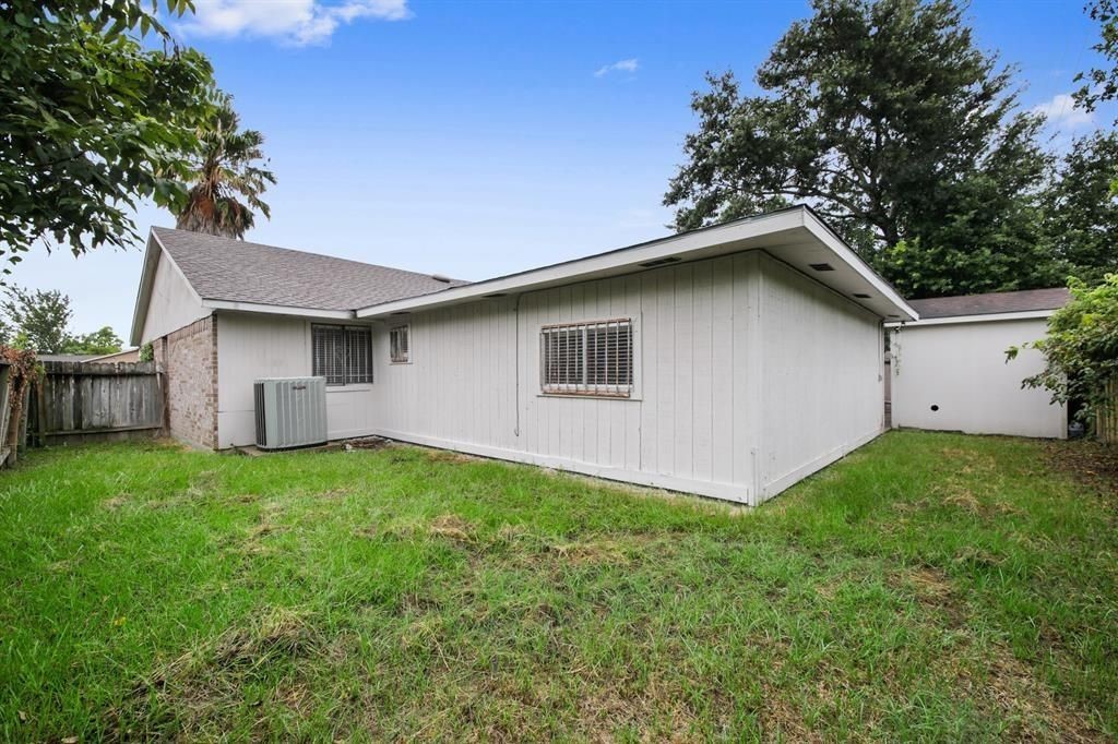 2811 Broad Haven Drive Property Photo 3