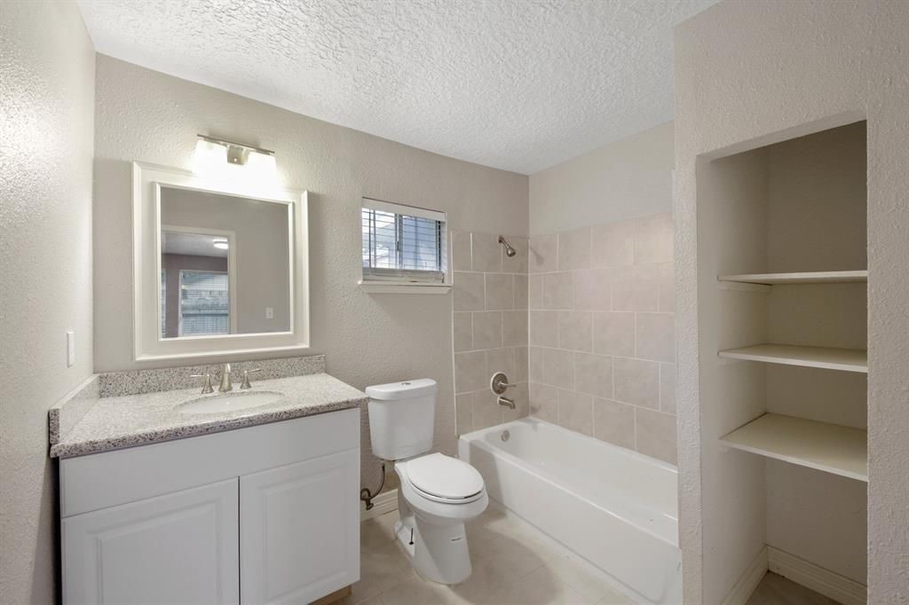 2811 Broad Haven Drive Property Photo 9