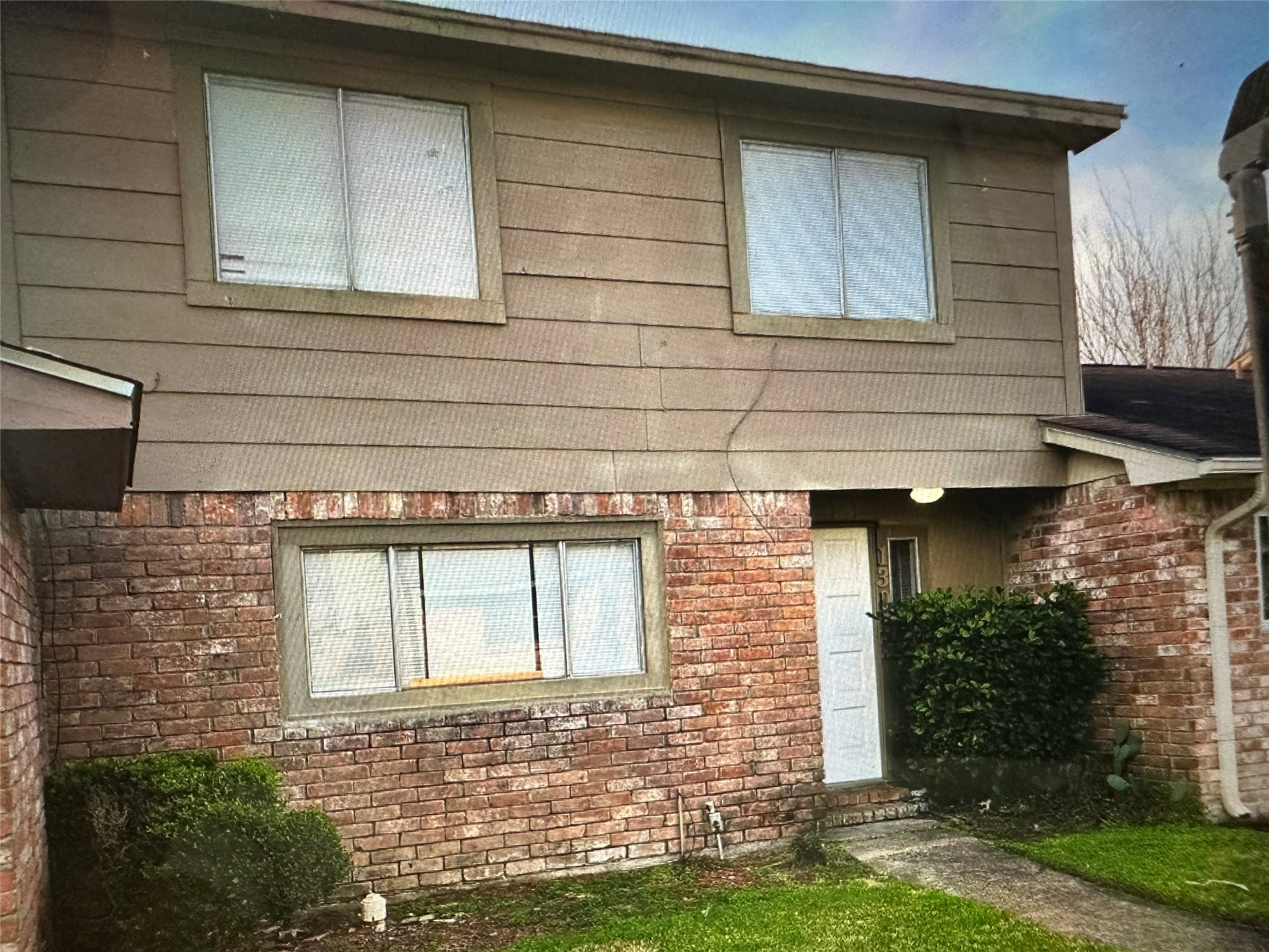 13052 Clarewood Property Photo 8
