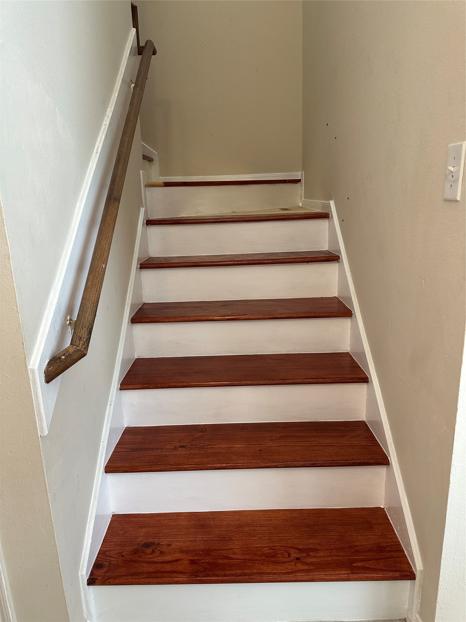 6942 Paris B Property Photo 7