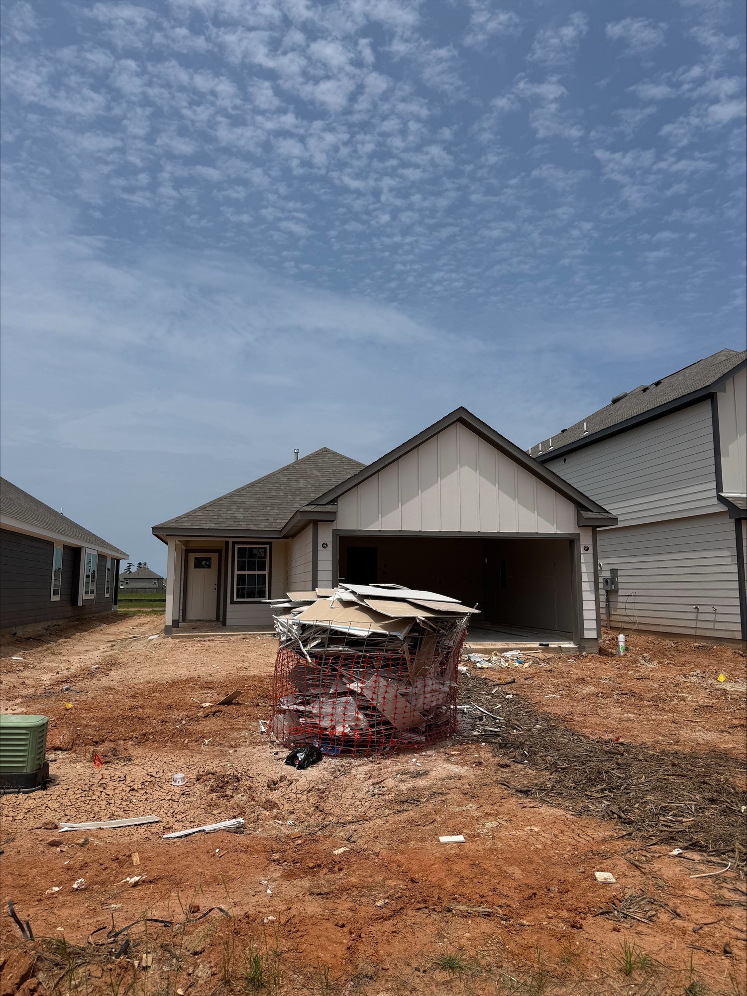 2320 Pipefish Drive Property Photo 2
