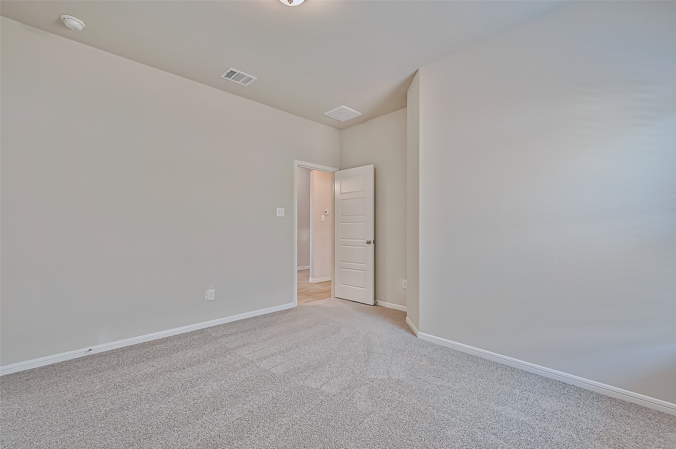 22007 Oia Island Drive Property Photo 22