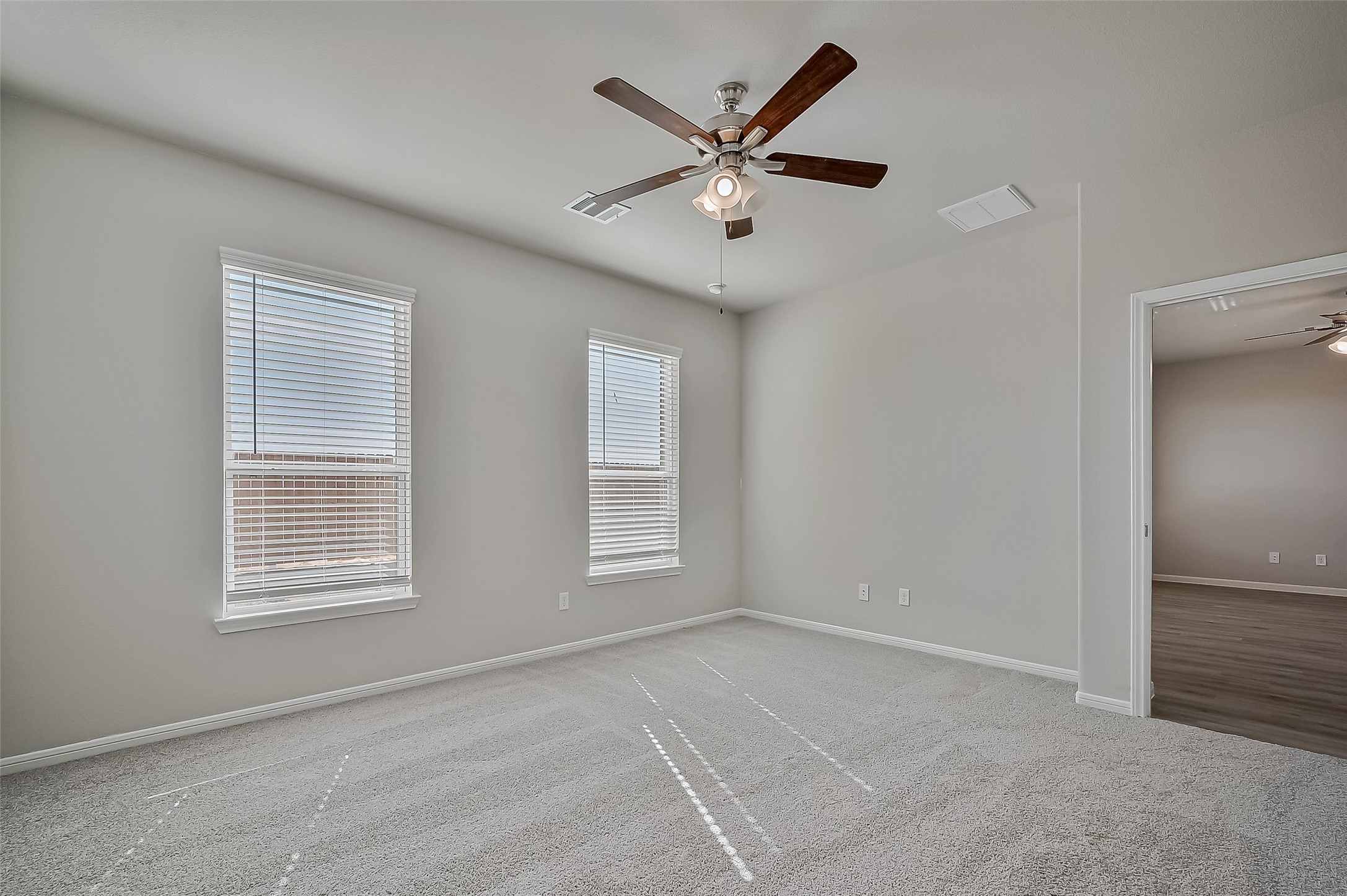 22007 Oia Island Drive Property Photo 27