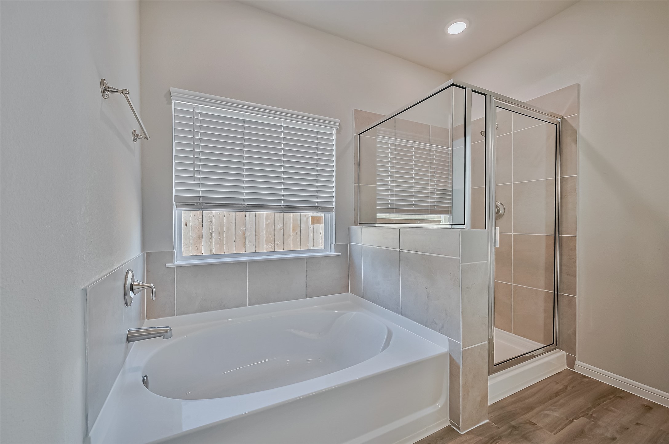22007 Oia Island Drive Property Photo 31