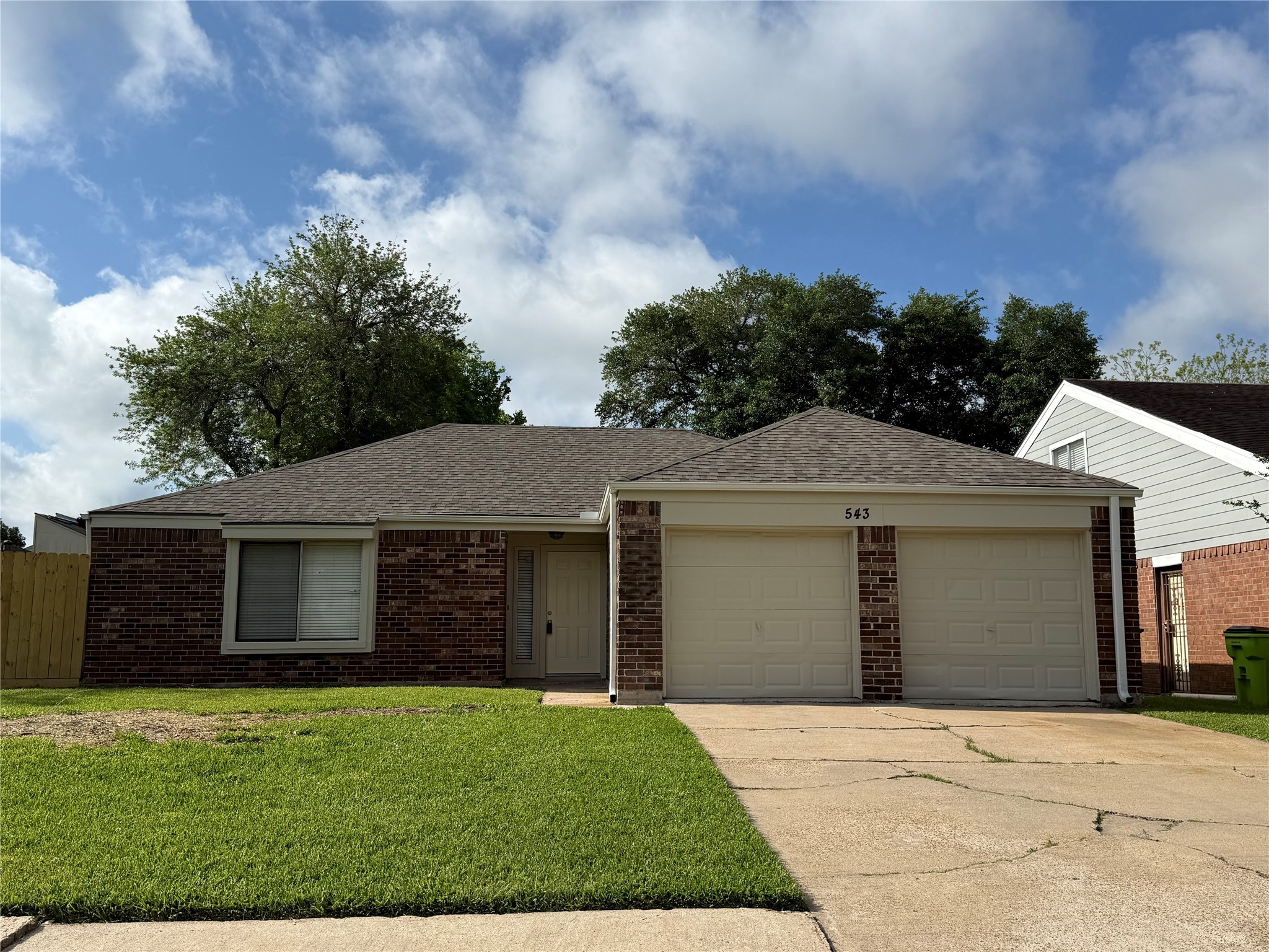 543 Lynnwood Drive Property Photo