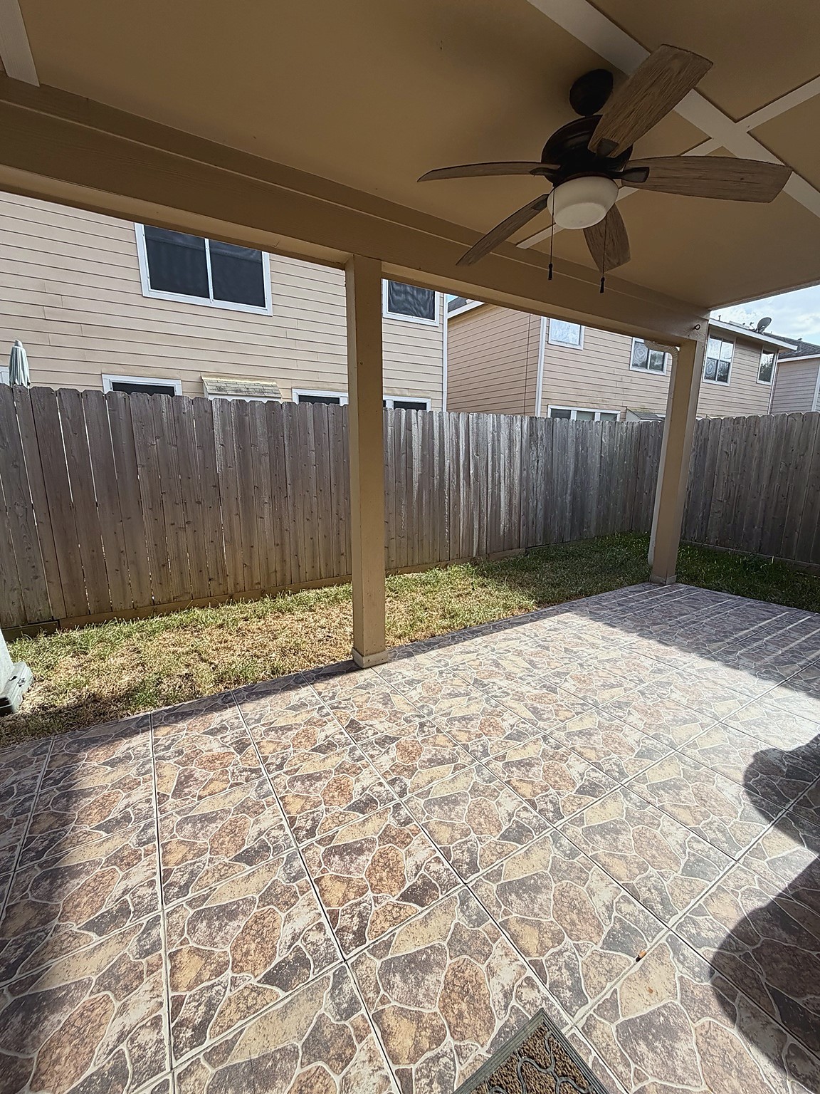 16619 Newglen Lane Property Photo 17