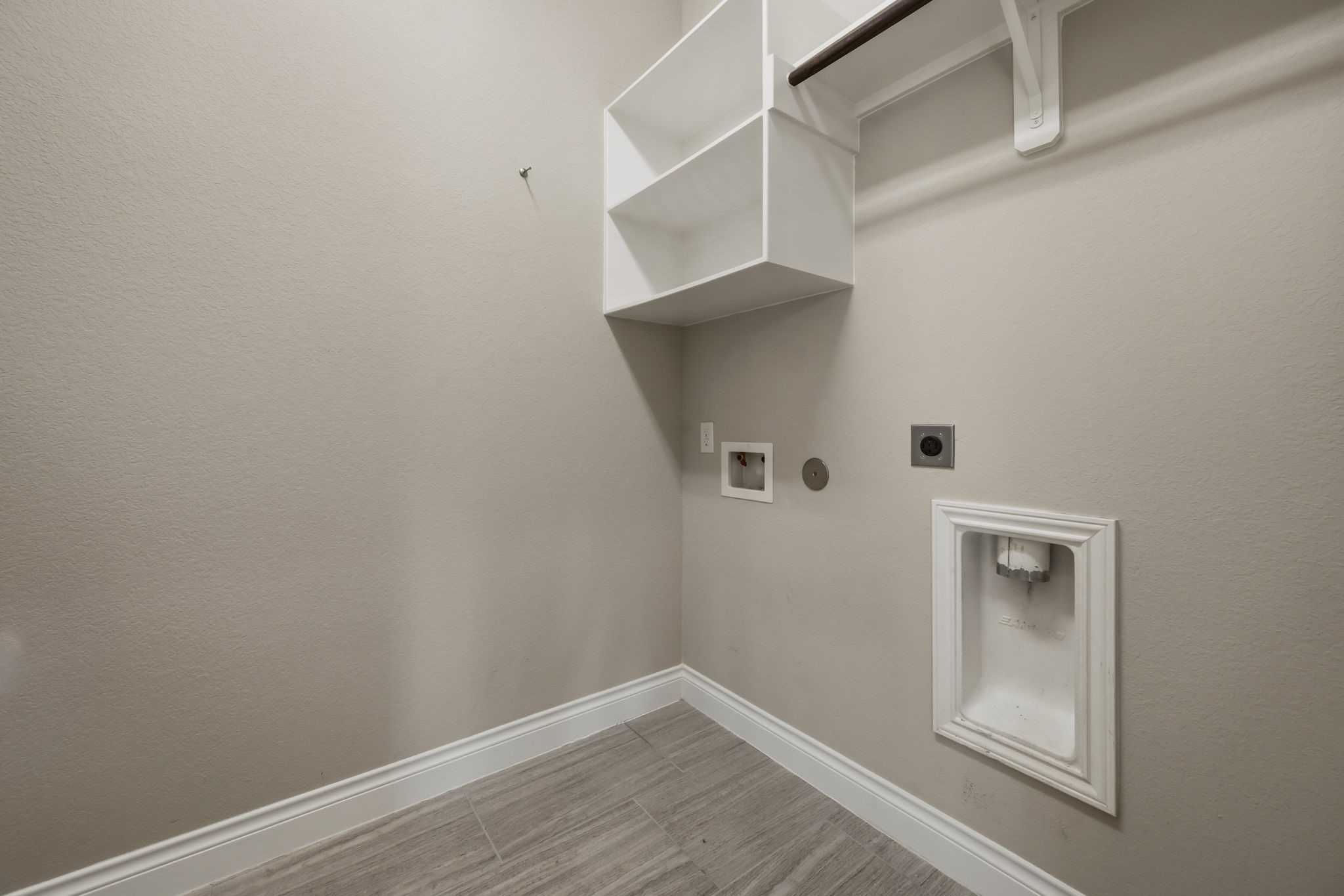 23463 Millbrook Drive Property Photo 27