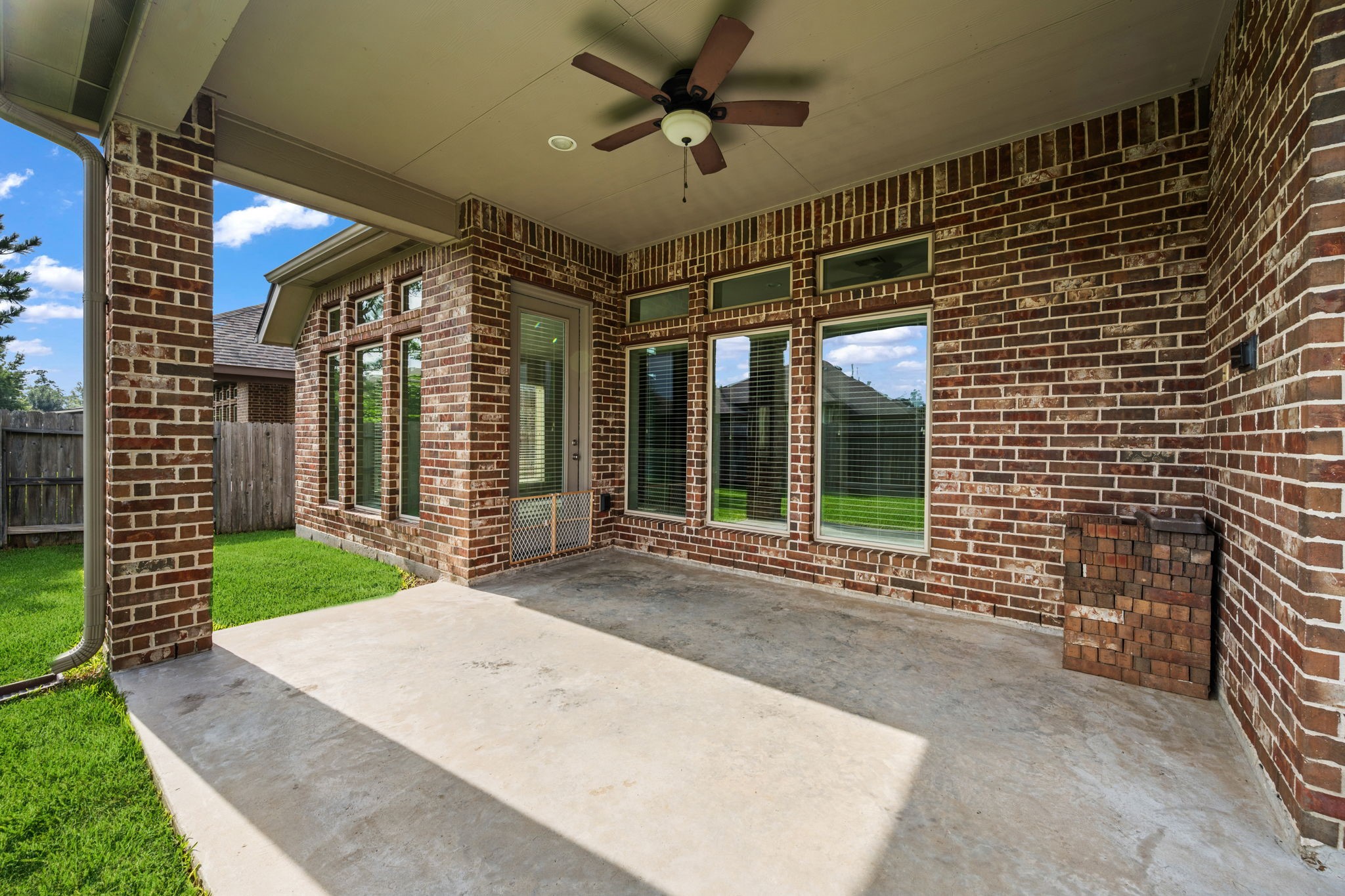 23463 Millbrook Drive Property Photo 35