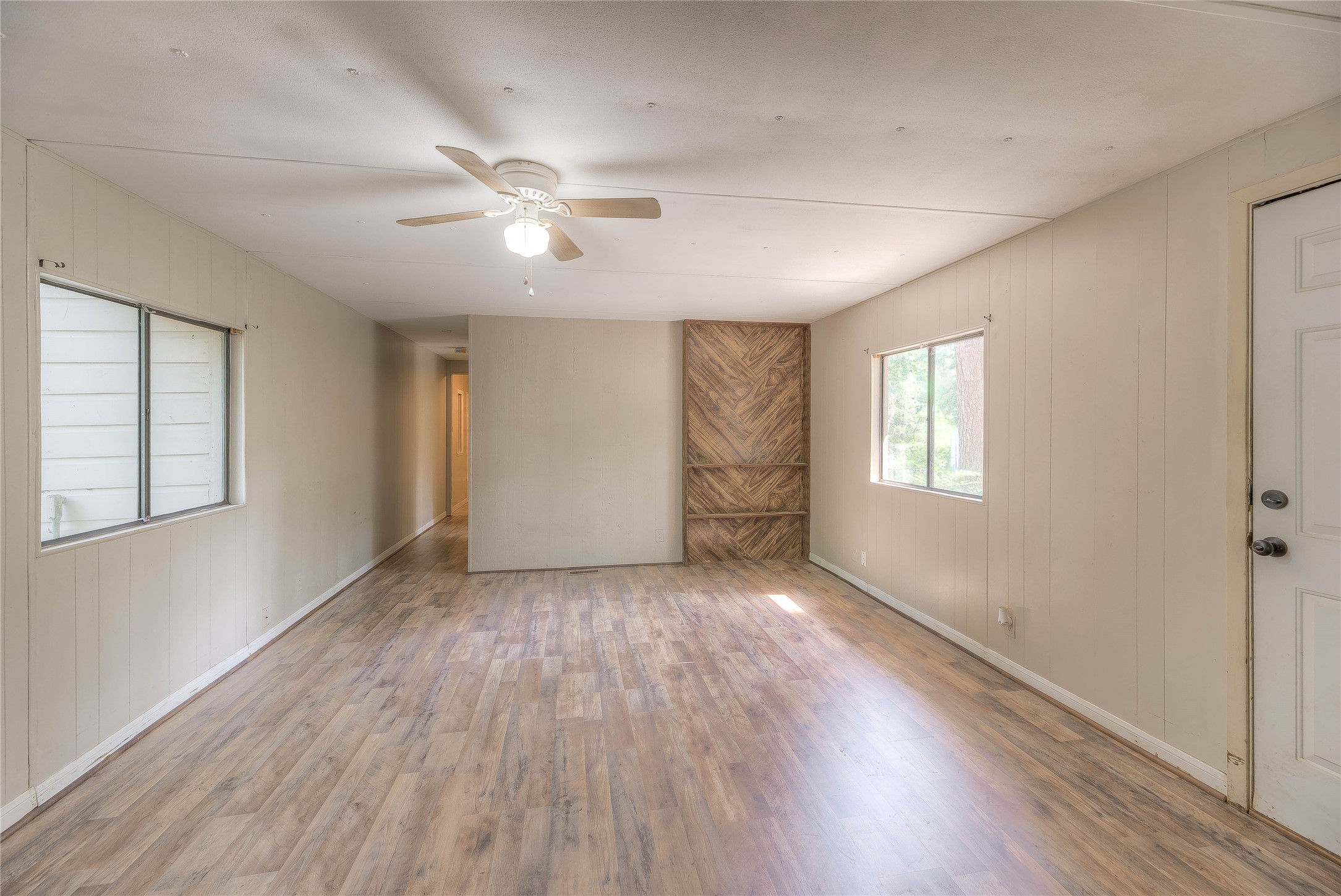 330 Oak Tree Drive Property Photo 7