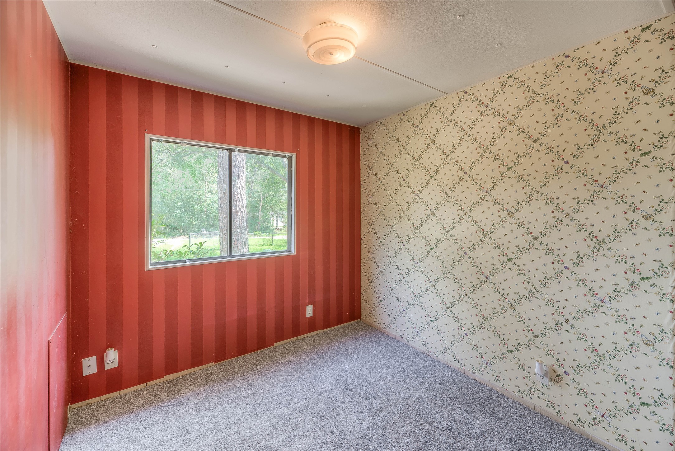 330 Oak Tree Drive Property Photo 11