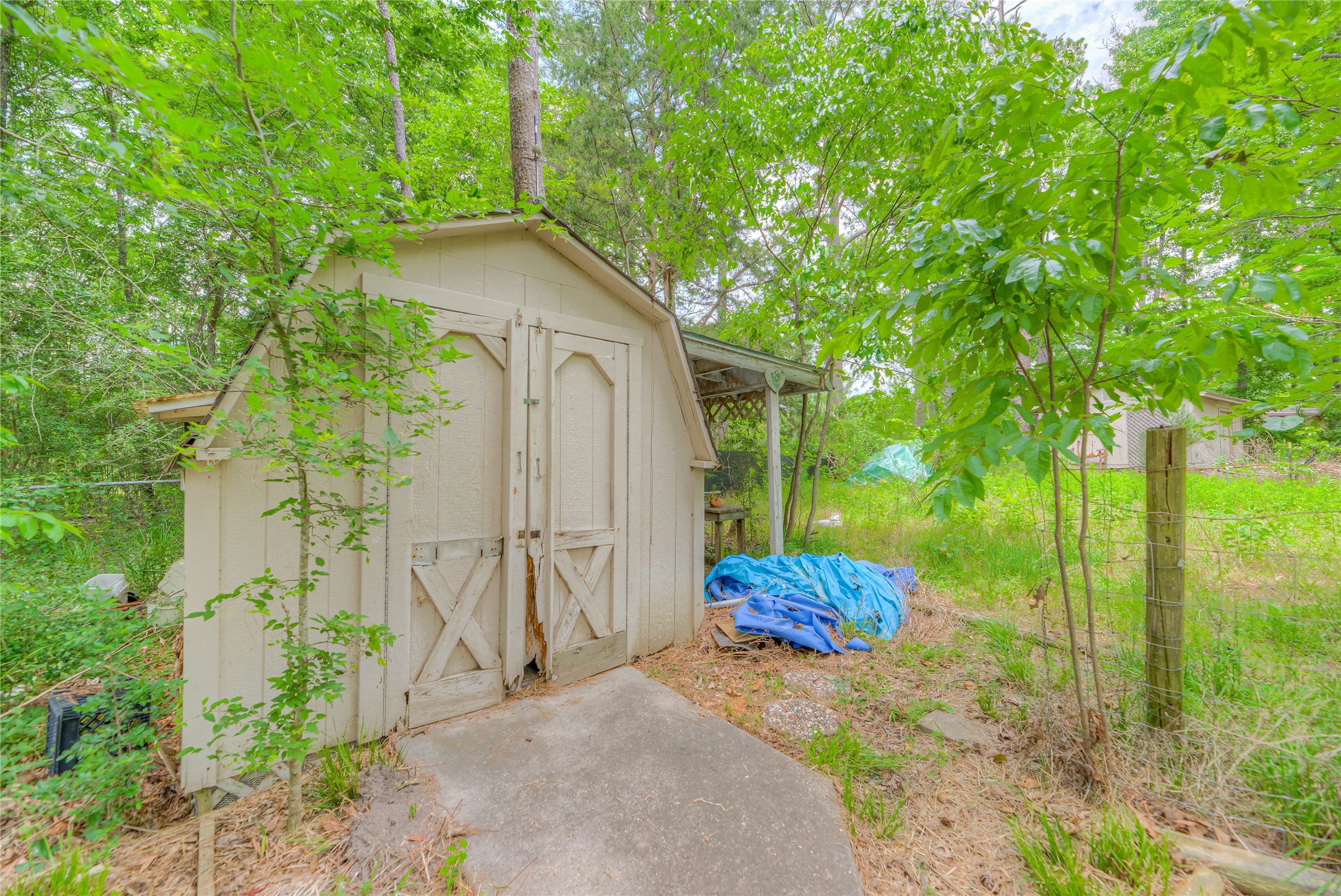 330 Oak Tree Drive Property Photo 13