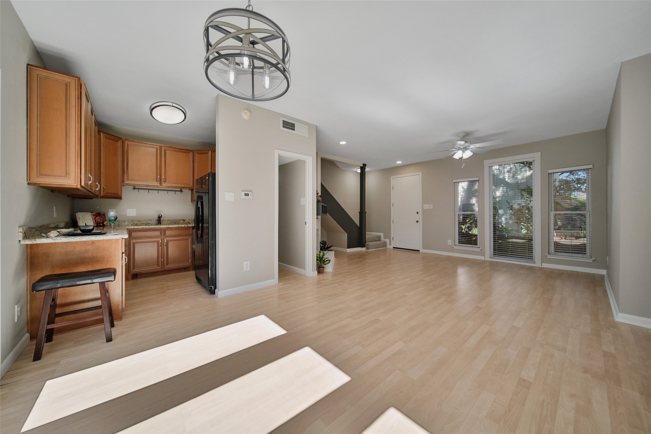 2100 Tanglewilde Street 665 Property Photo 4