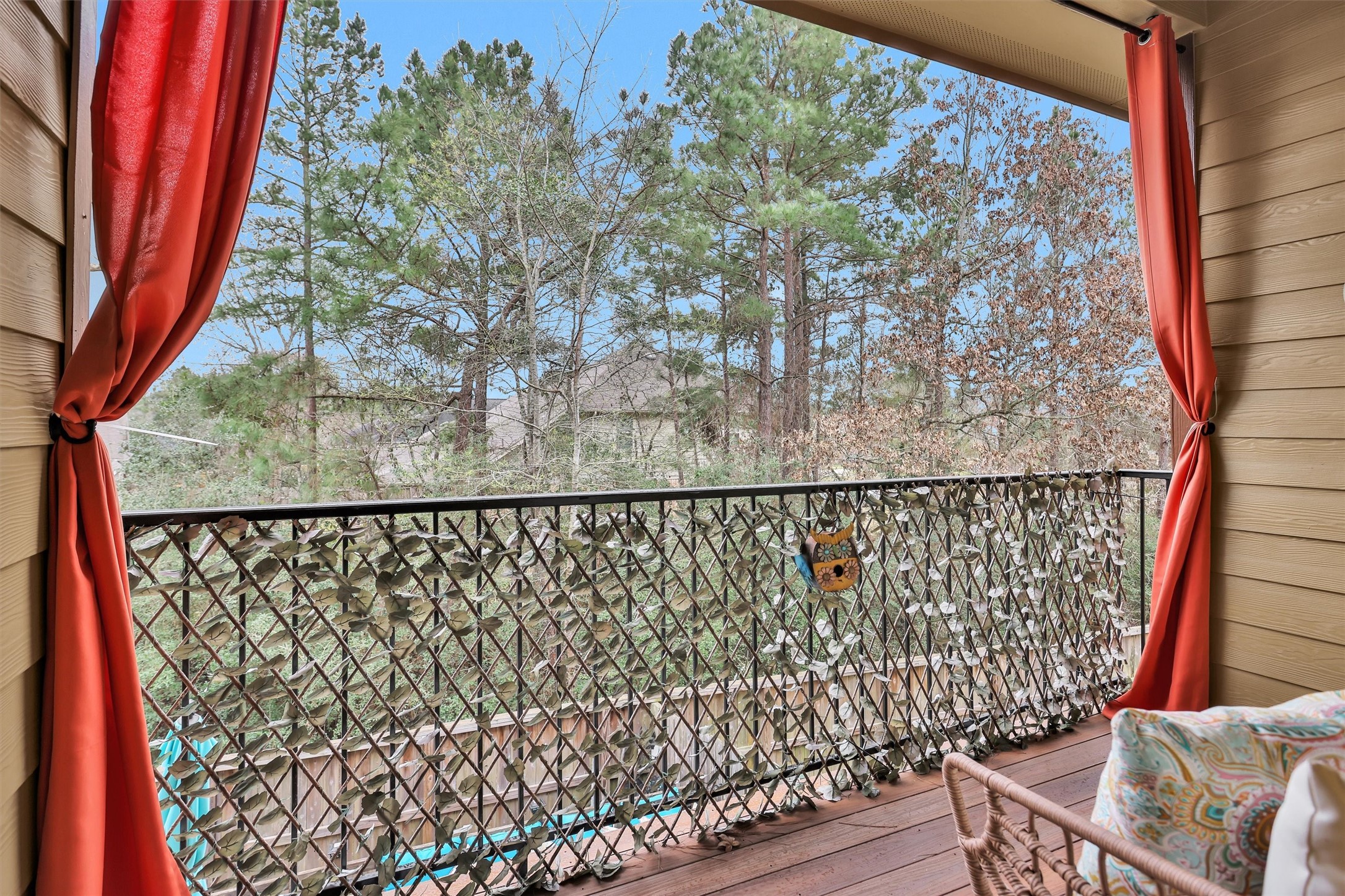 150 Cheswood Forest Drive Property Photo 17