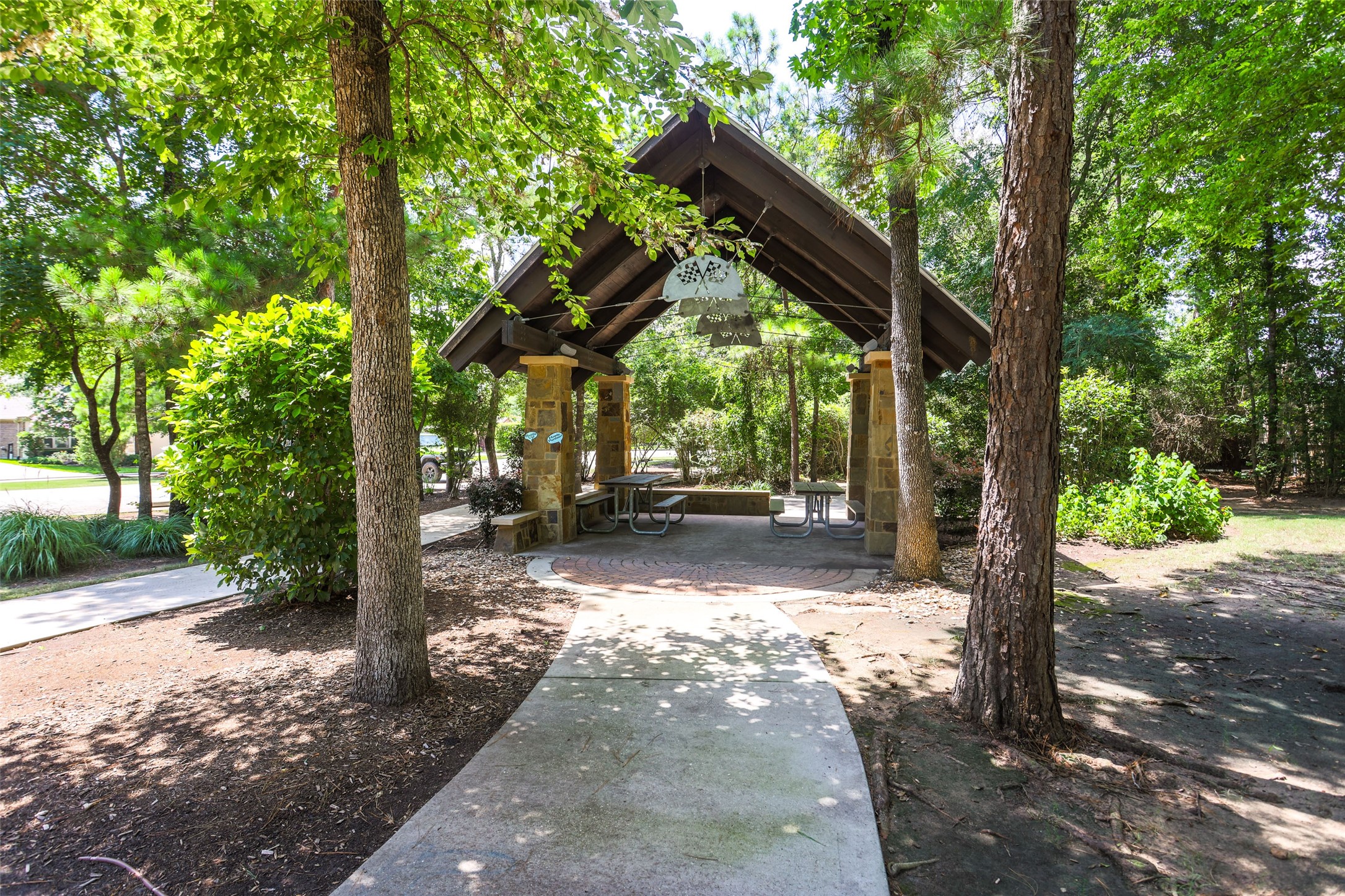 150 Cheswood Forest Drive Property Photo 49