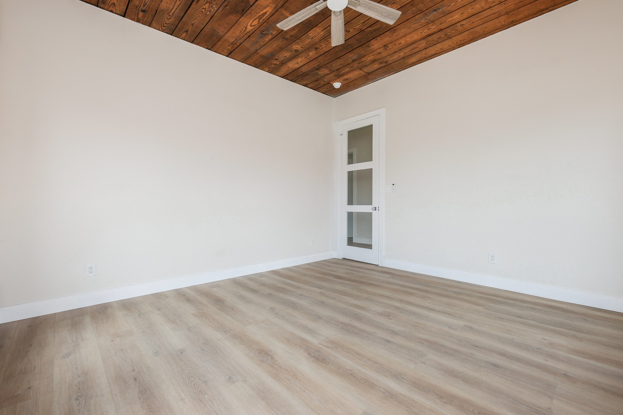 3407 Garrow Street Property Photo 9