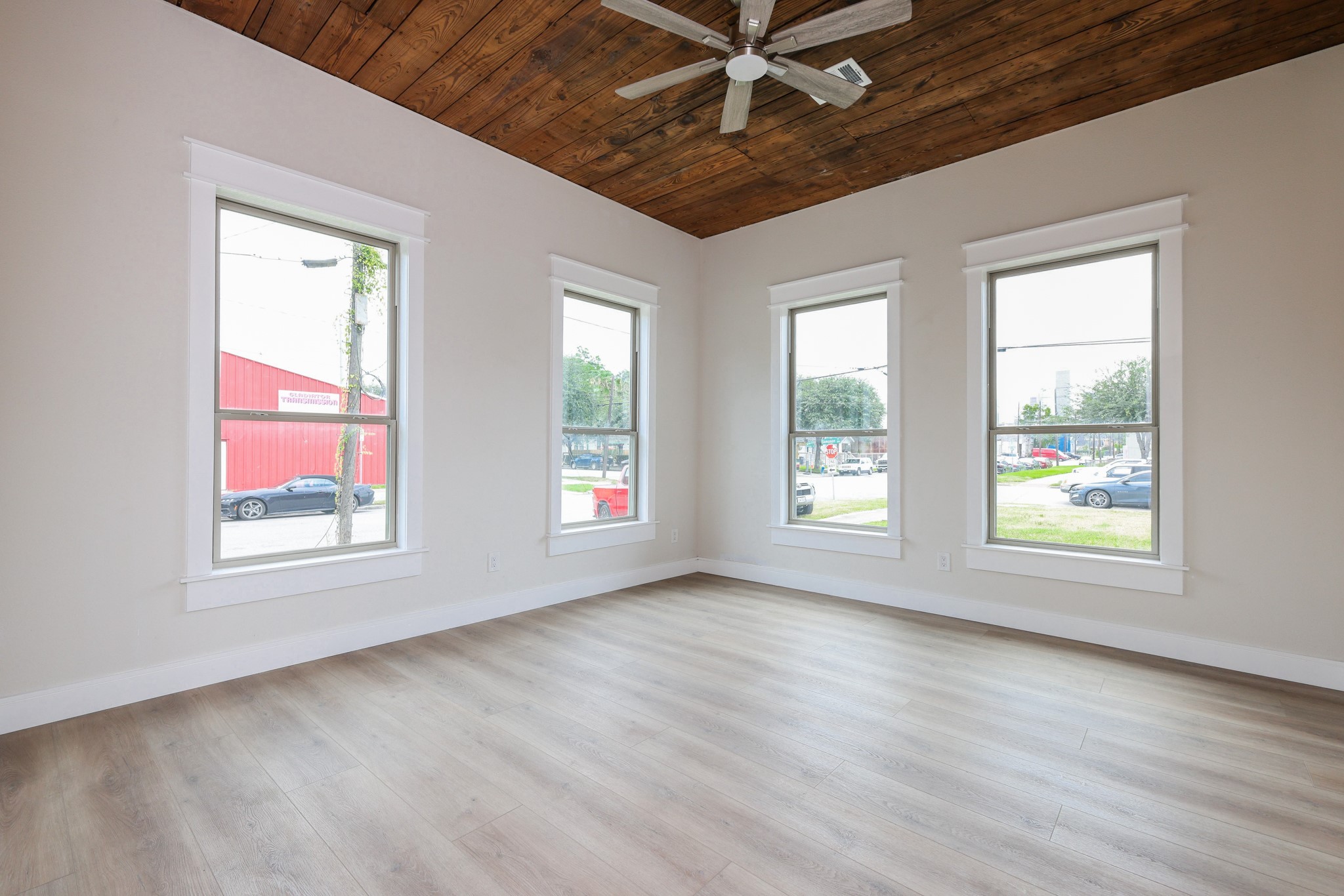 3407 Garrow Street Property Photo 10