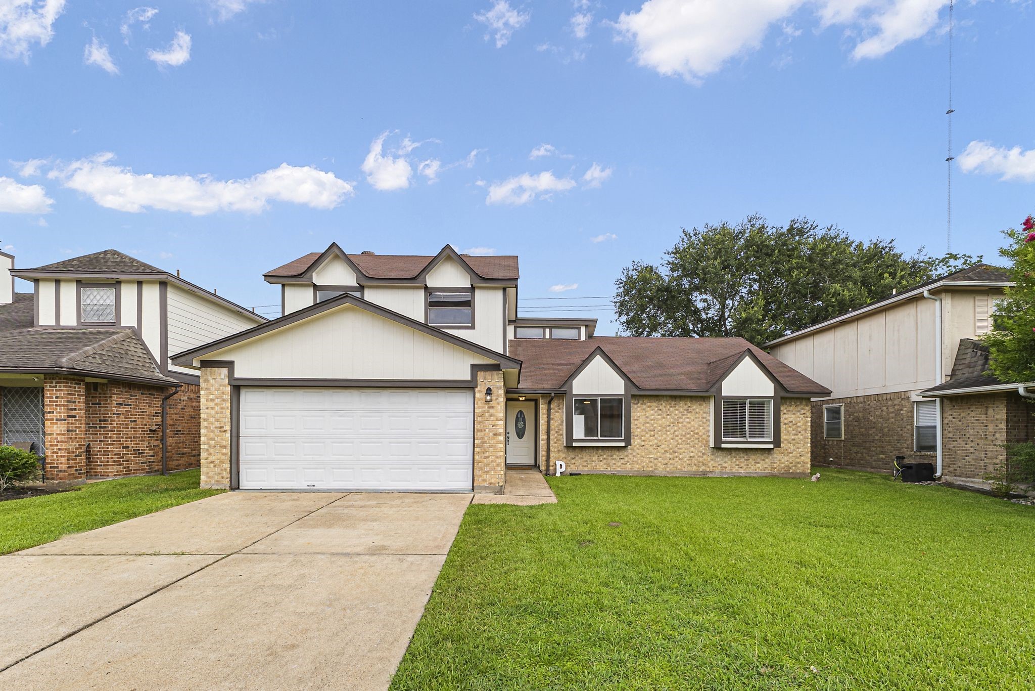 16723 Quail Meadow Drive Property Photo 2